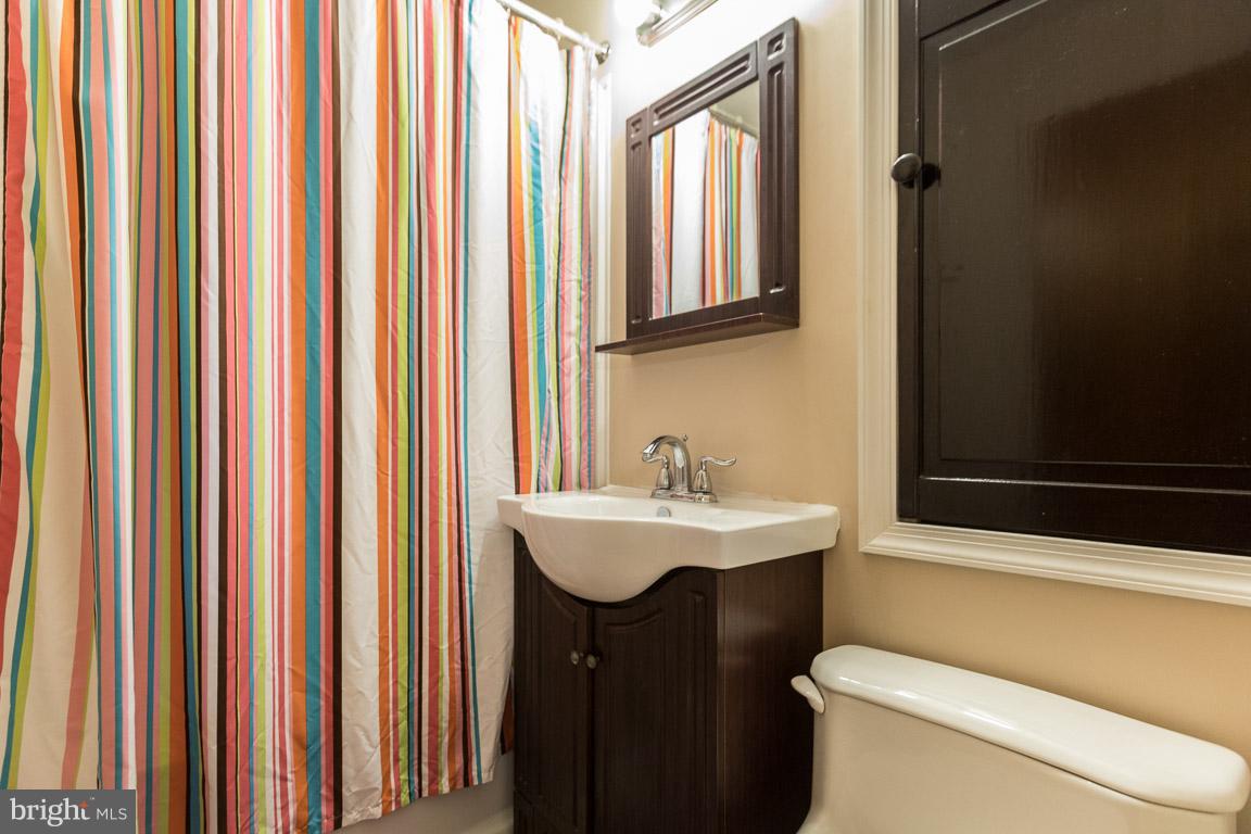 COUNTRY CLUB SOUTH - Residential