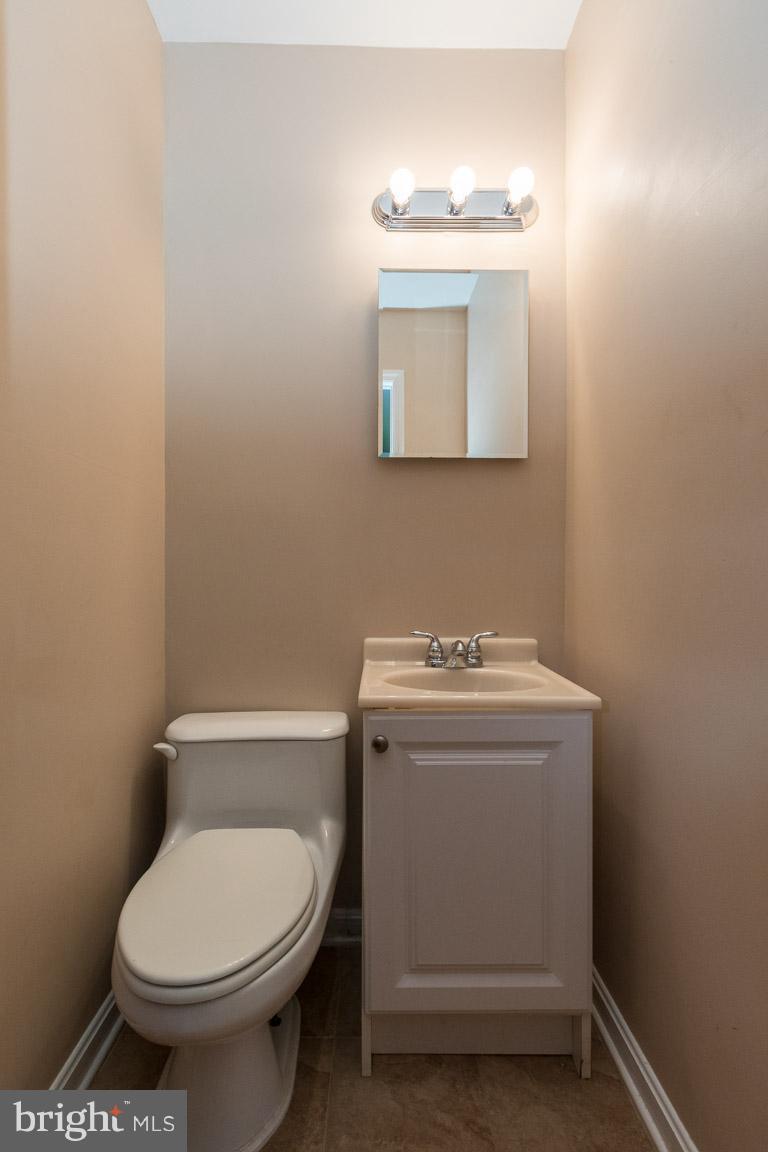 COUNTRY CLUB SOUTH - Residential