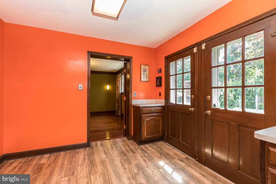 COUNTRY CLUB SOUTH - Residential