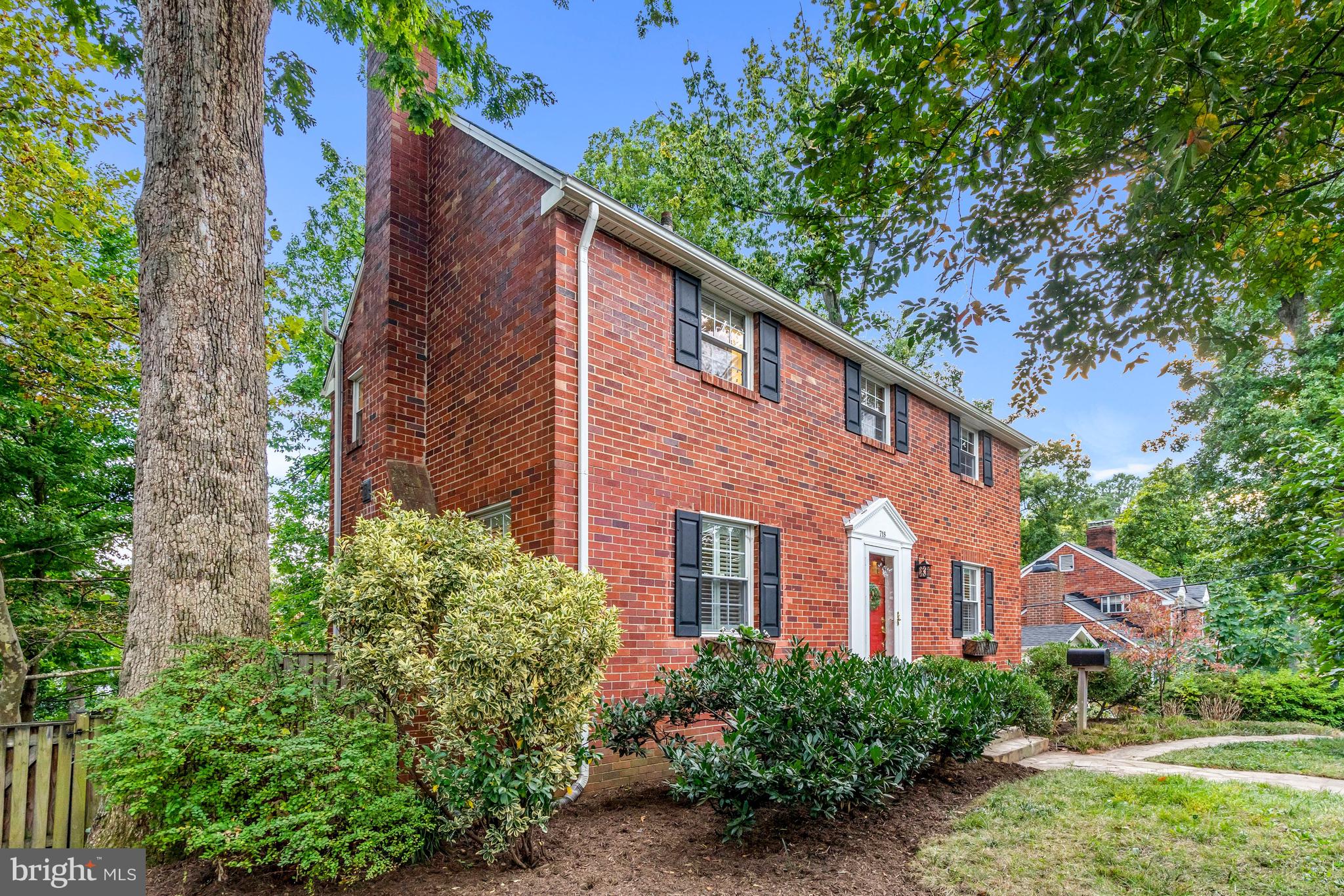 BEVERLY HILLS - Residential