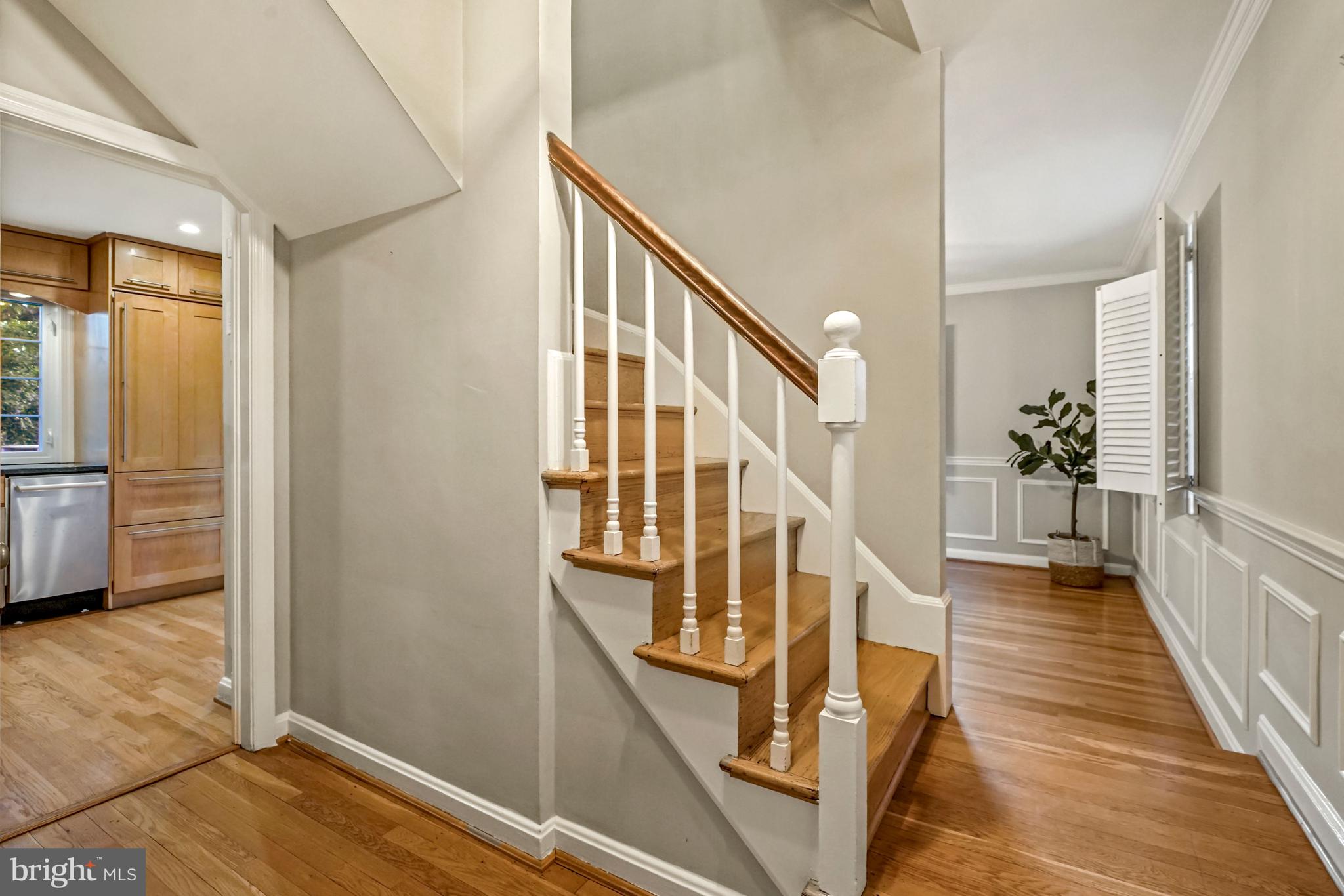 BEVERLY HILLS - Residential