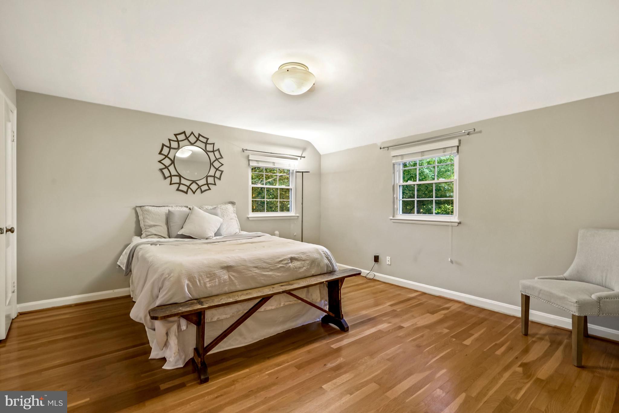 BEVERLY HILLS - Residential