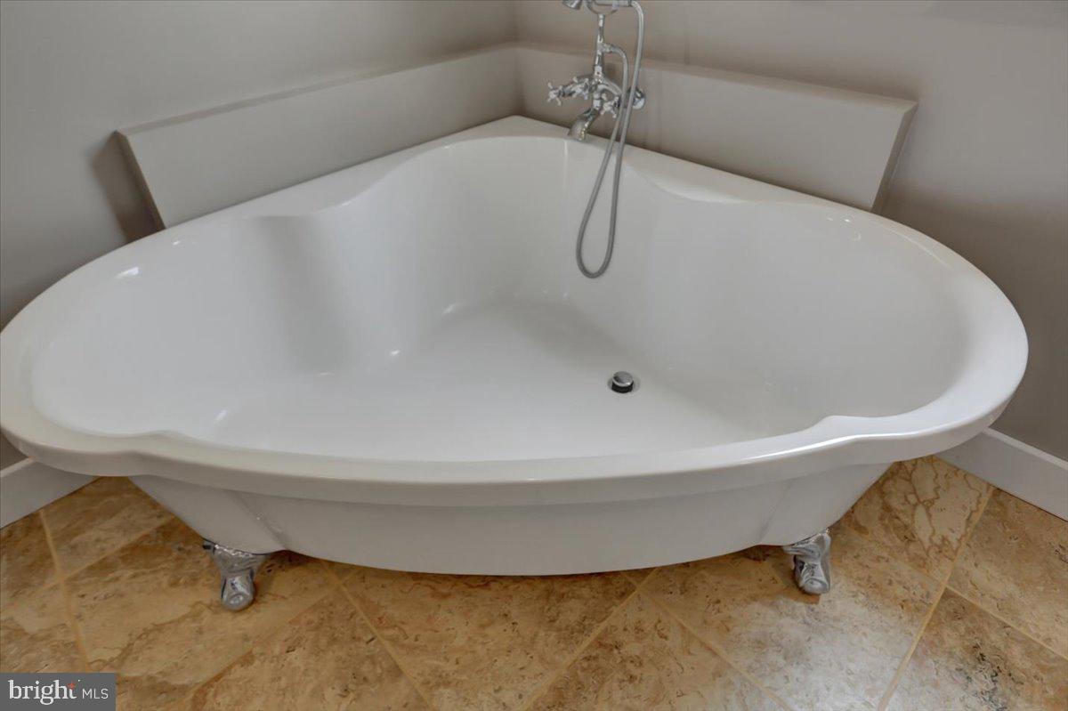 SOUTHAMPTON/FRANKLIN CO. - Residential