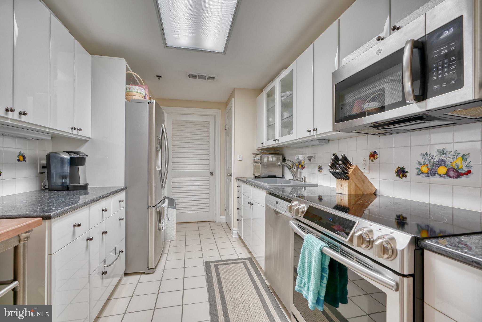 FELLS POINT HISTORIC DISTRICT - Residential Lease