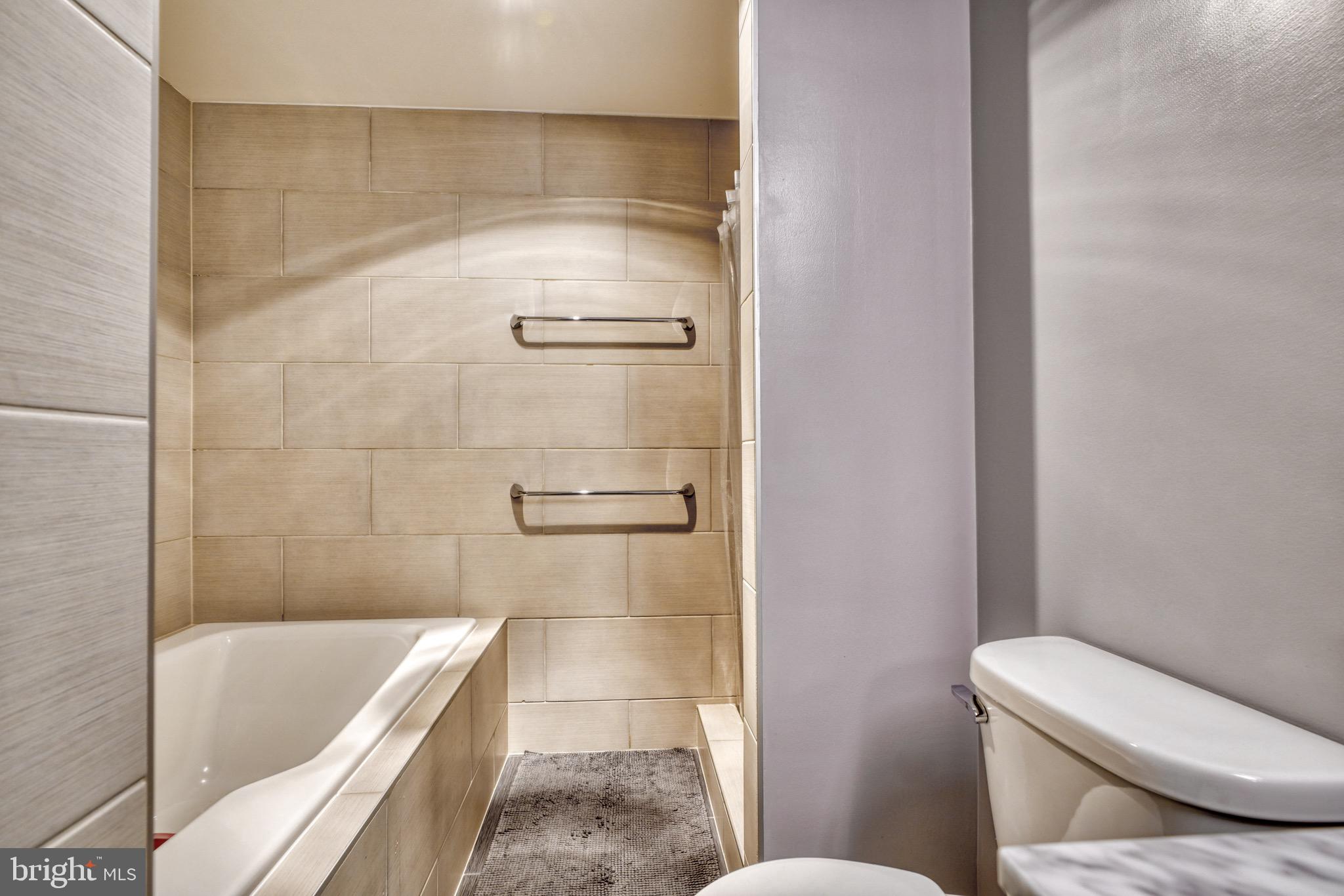 FELLS POINT HISTORIC DISTRICT - Residential Lease