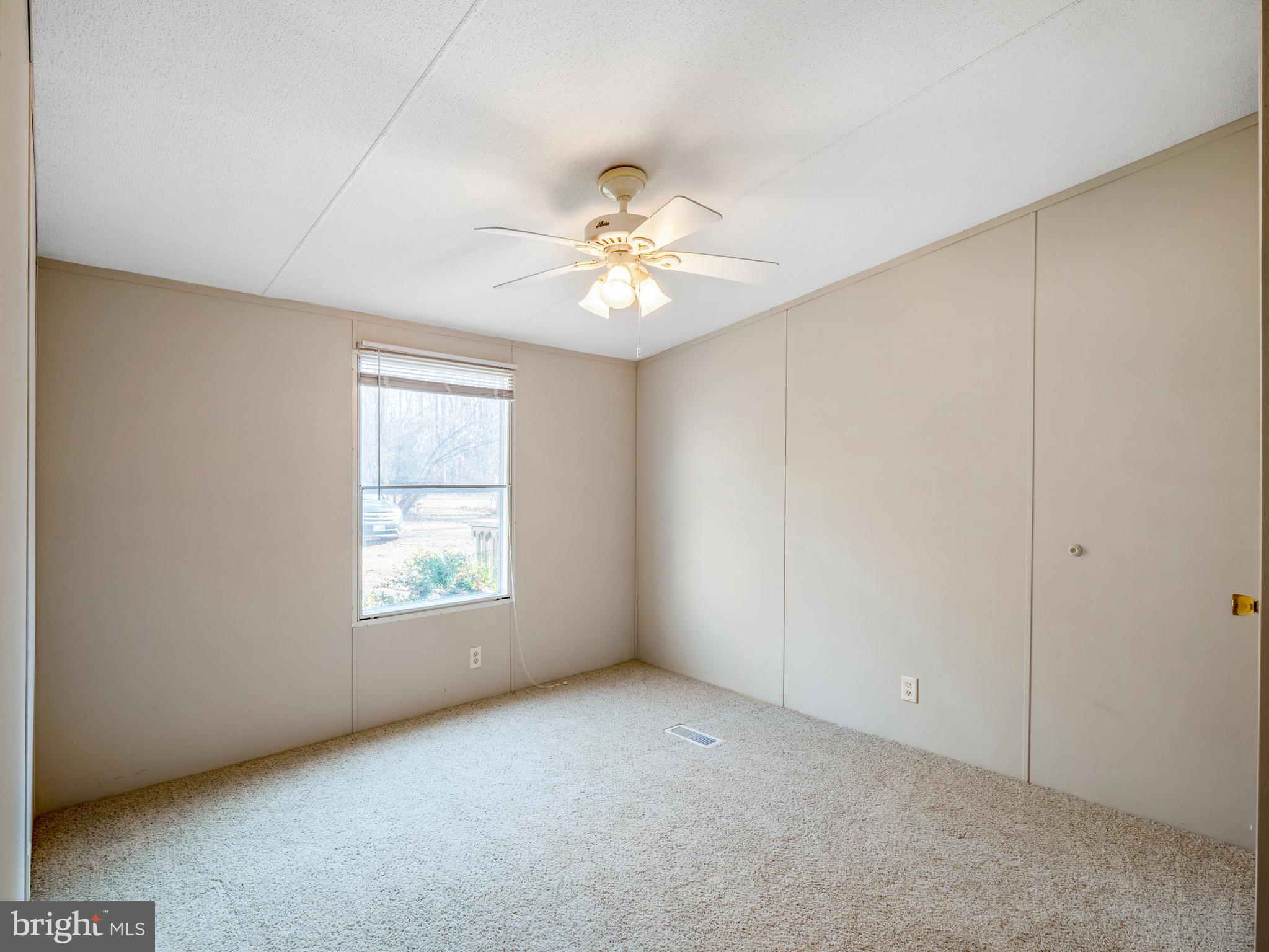 LIVINGSTON VILLAGE - Residential