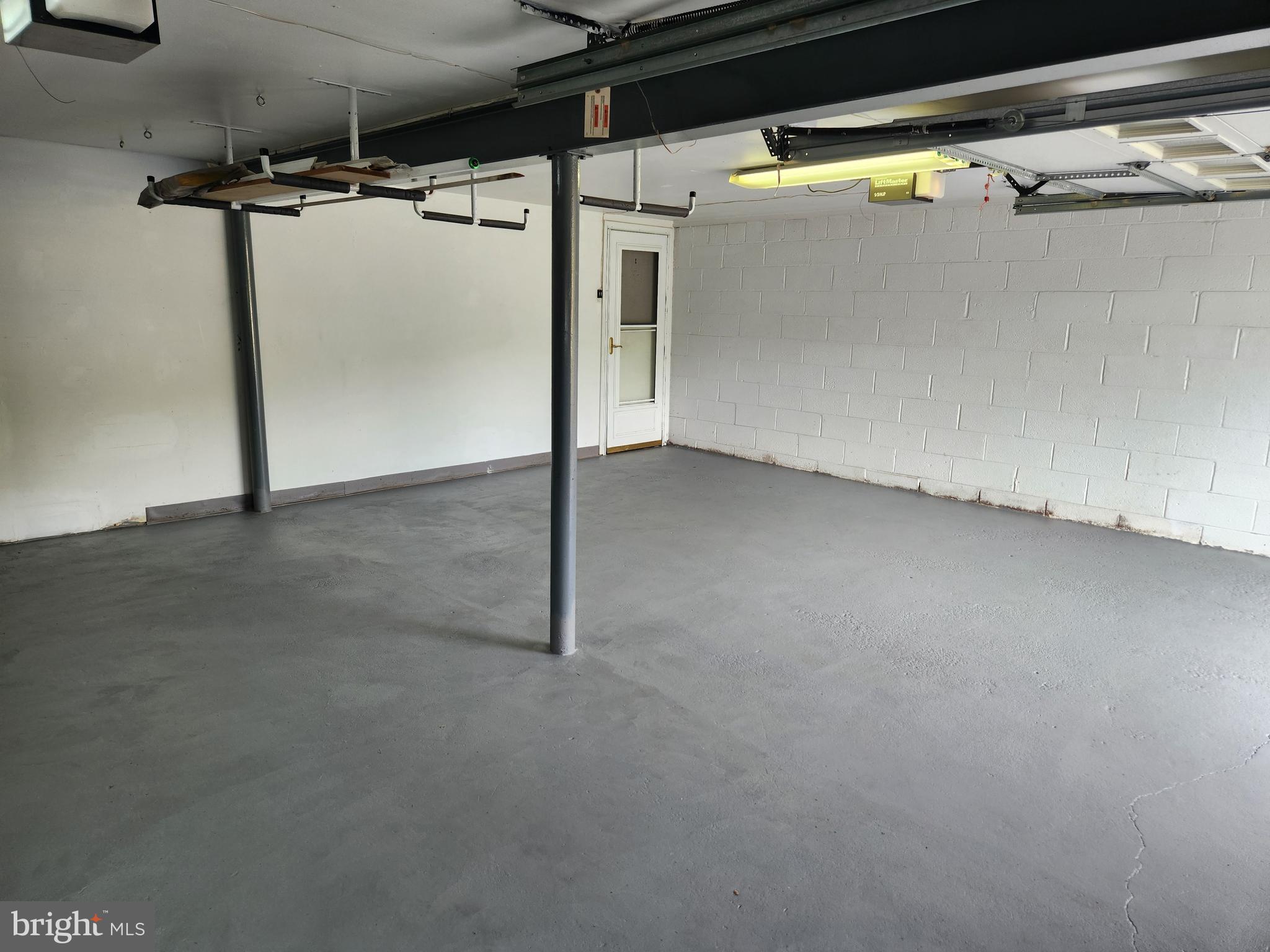 CHADDS FORD KNOLL - Residential