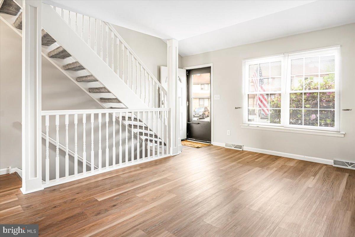 5111 E BRIGANTINE COURT