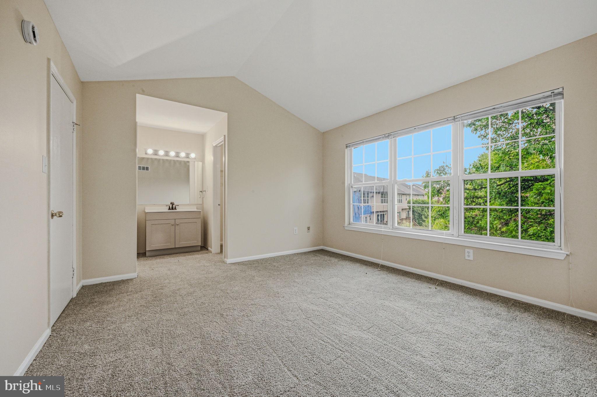 AMBERFIELD - Residential