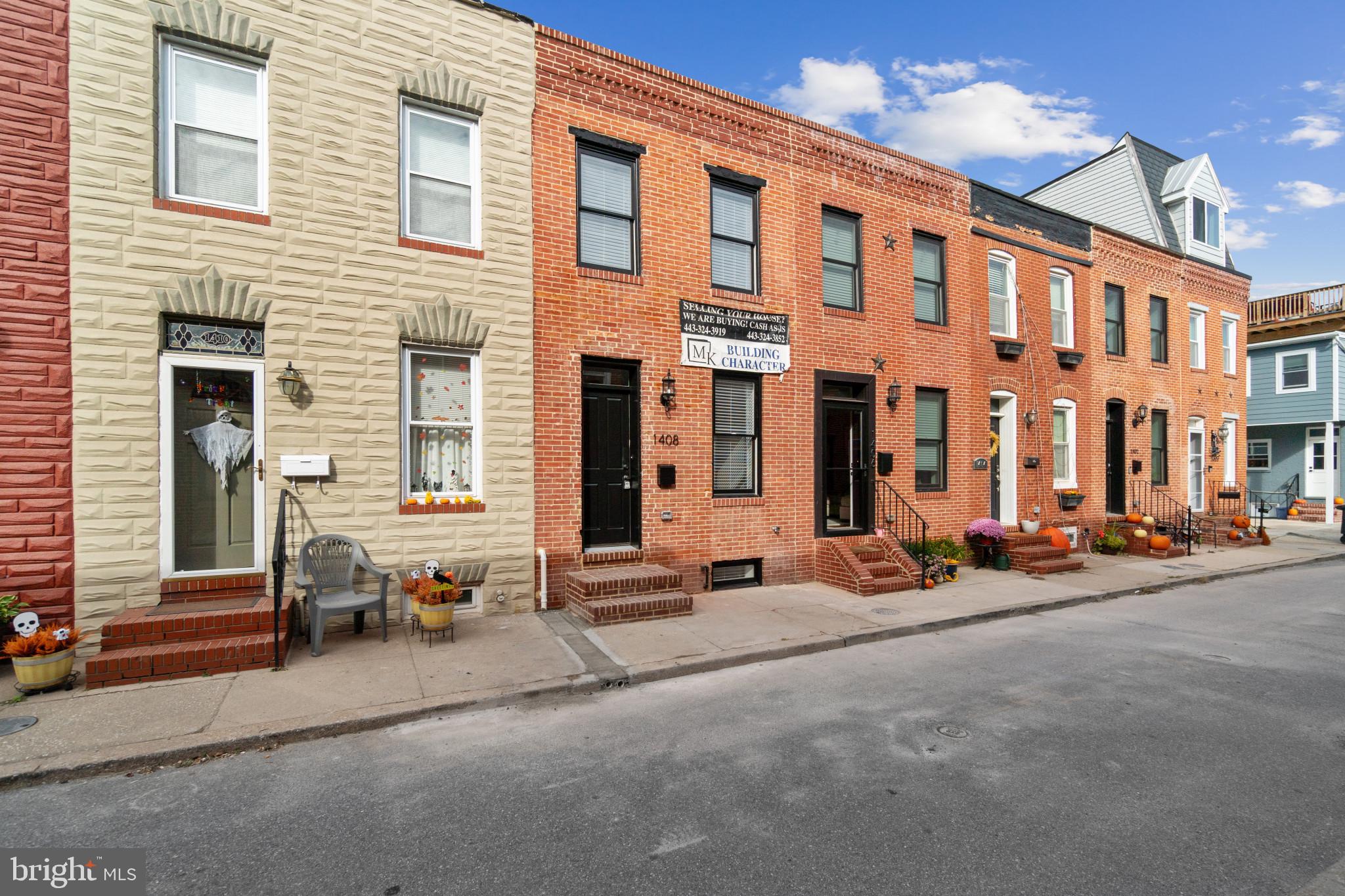 LOCUST POINT - Residential