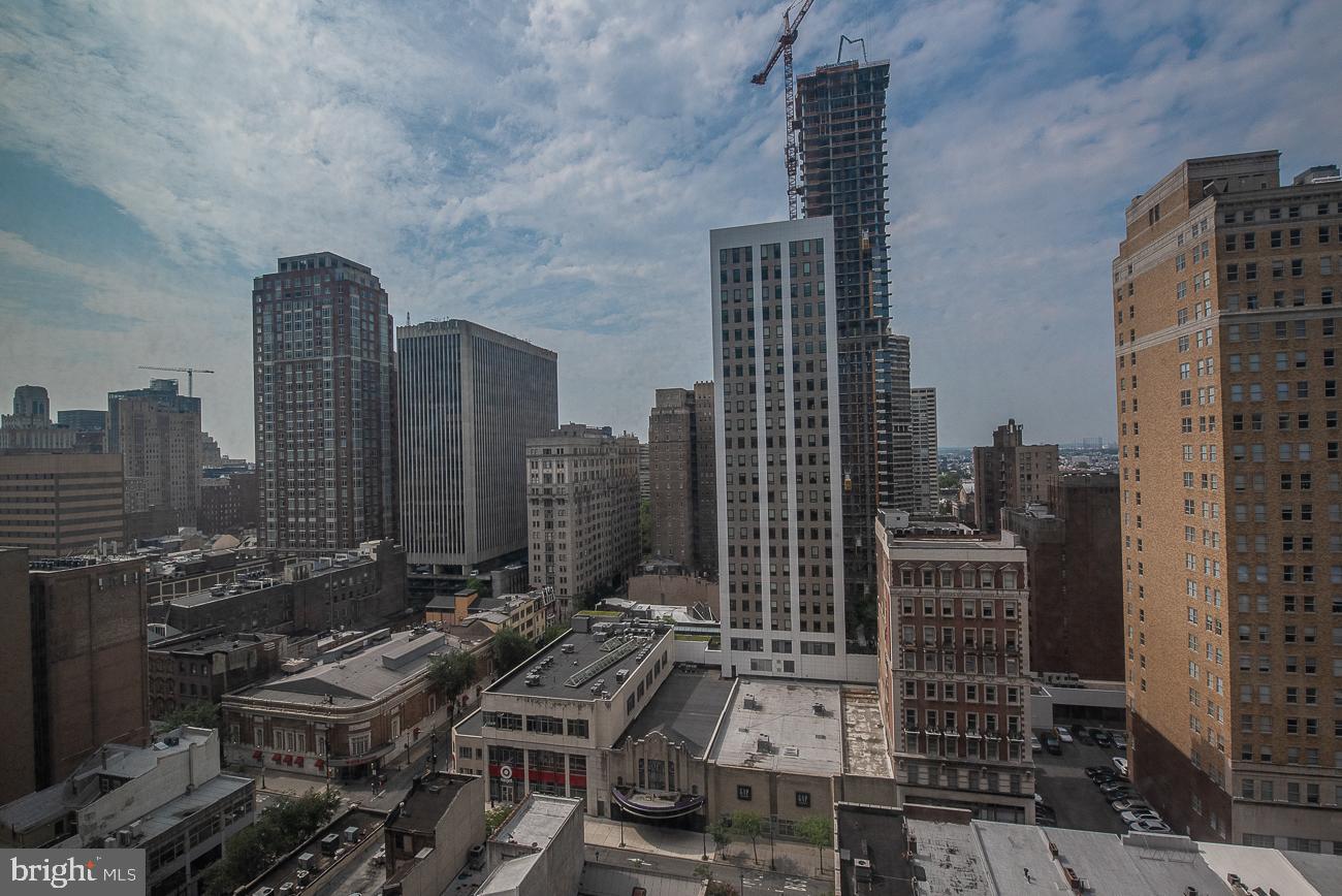 RITTENHOUSE SQUARE - Residential