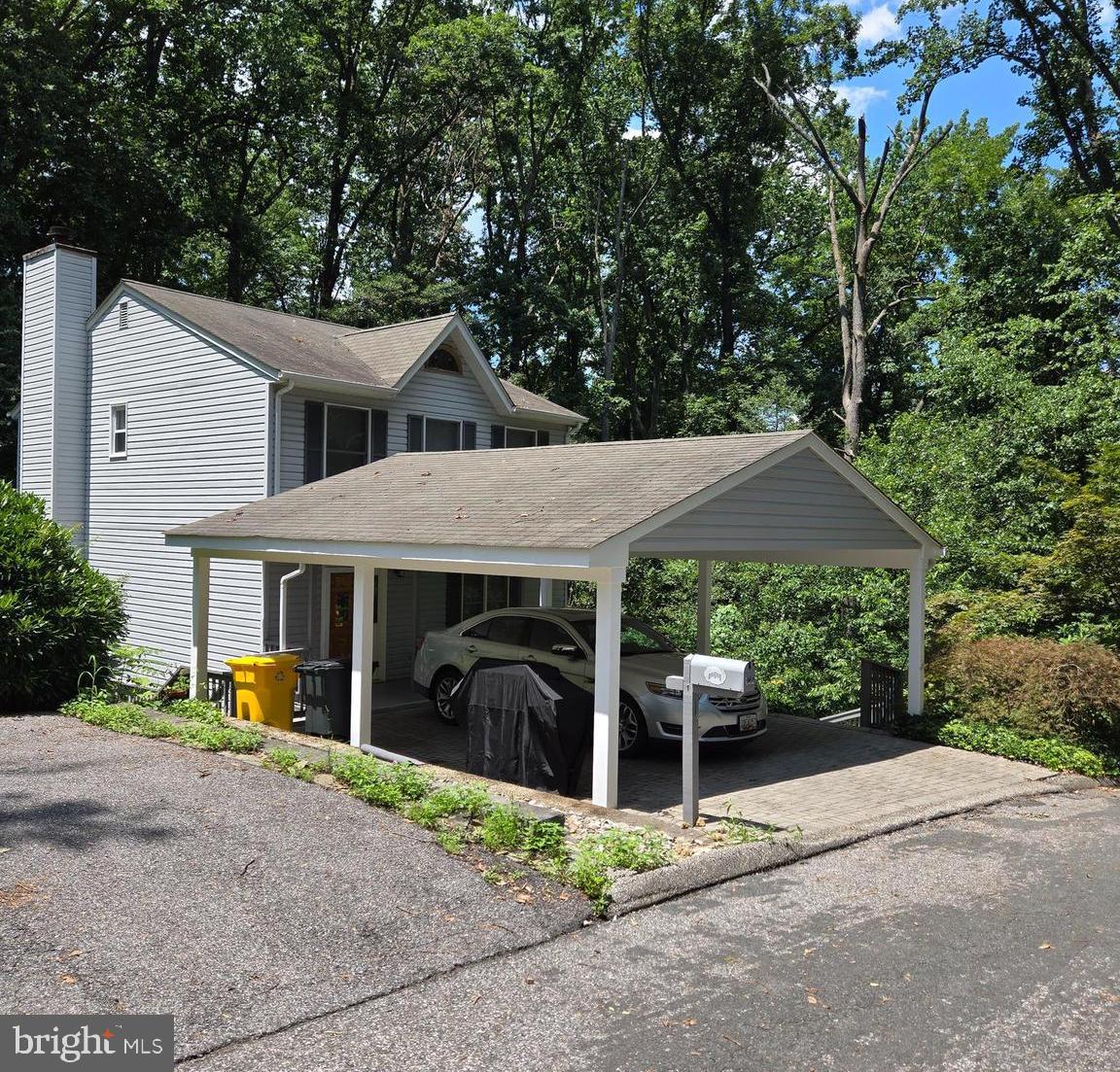 852 BIRCH TRAIL