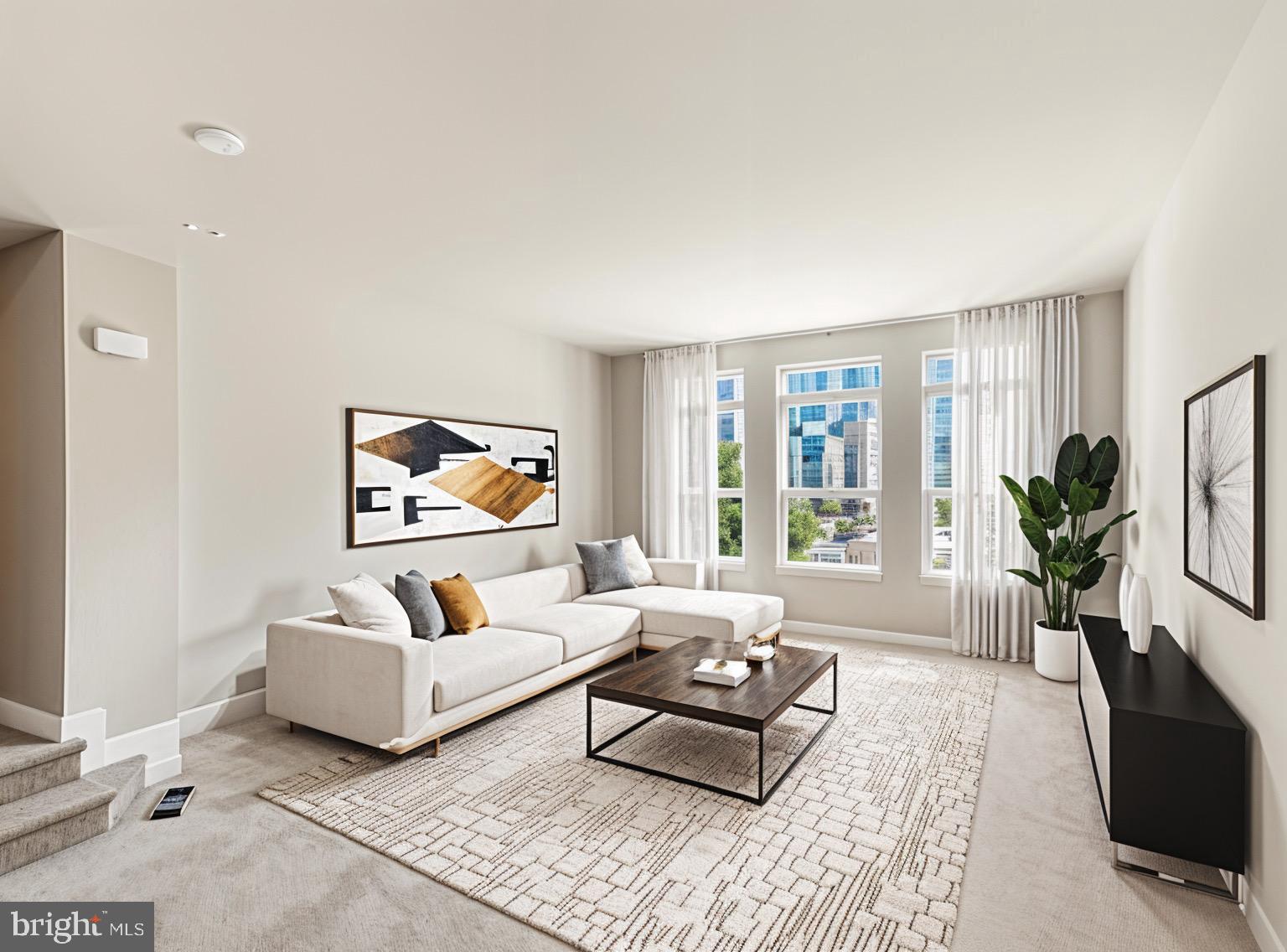 BALTIMORE HIGHLANDS - Residential Lease