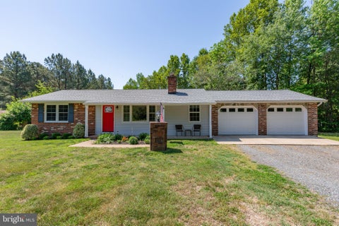 Homes For Sale - 391 Holly Corner Road<br/> FREDERICKSBURG, VA 22406