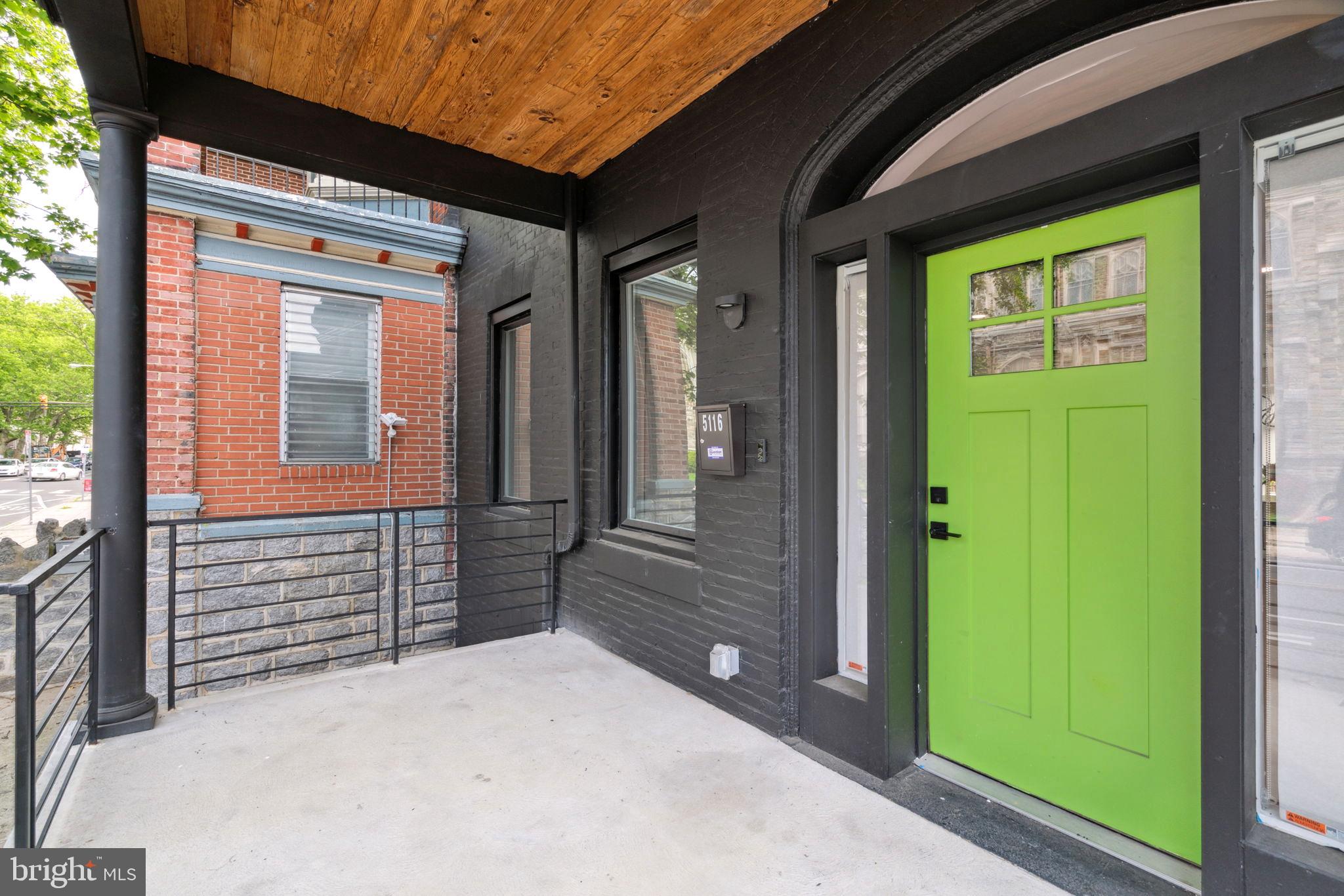 GARDEN COURT - Residential