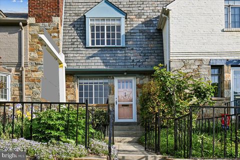 803 CHETWORTH PLACE ALEXANDRIA VA 22314