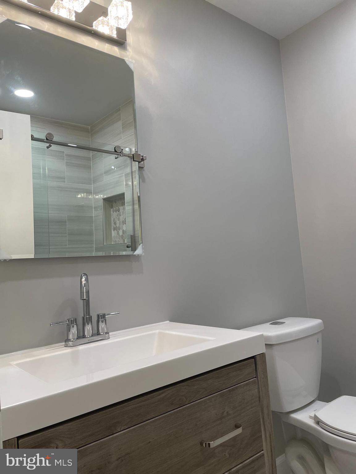 BRIARVIEW - Residential Lease