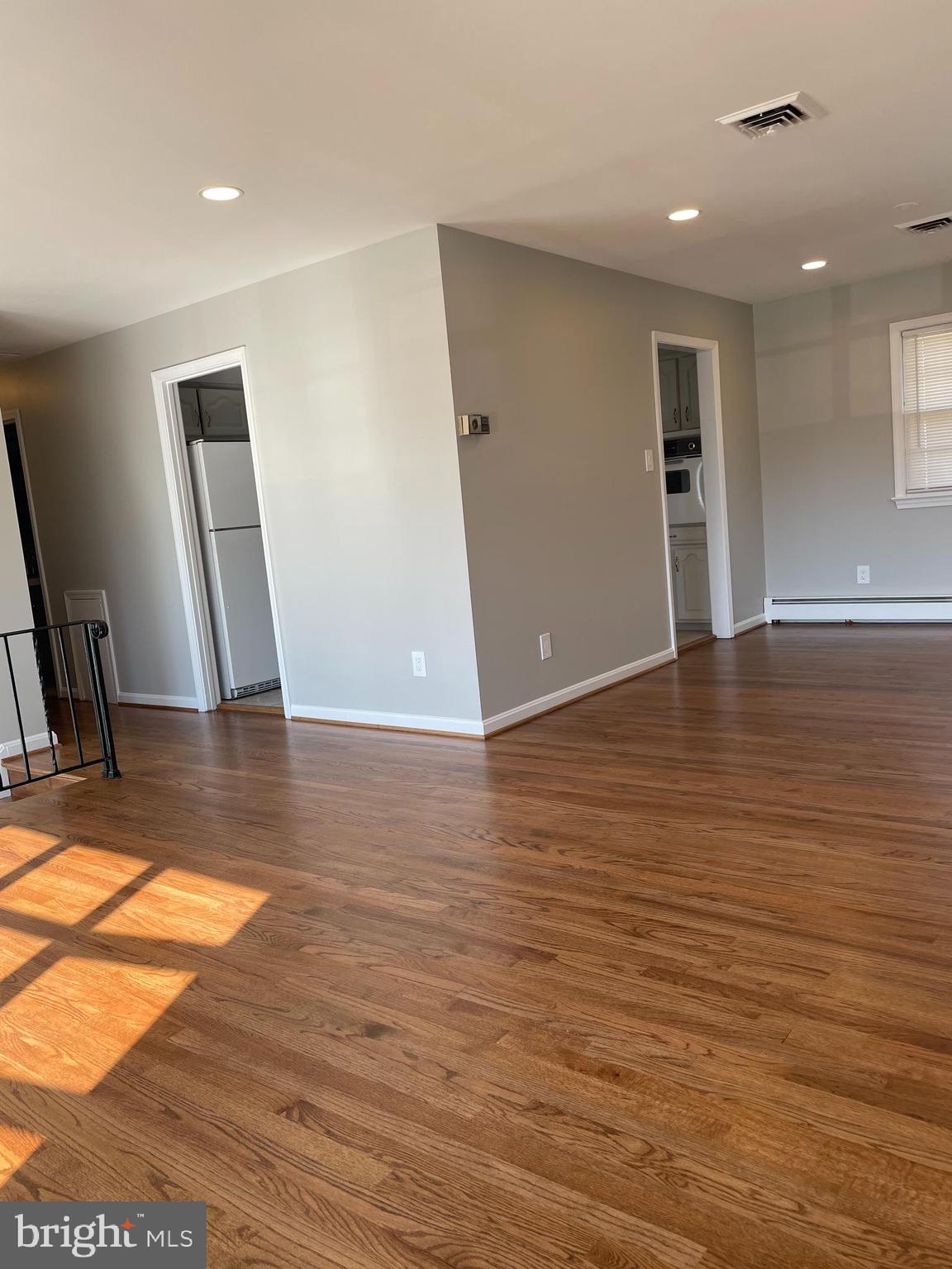 BRIARVIEW - Residential Lease