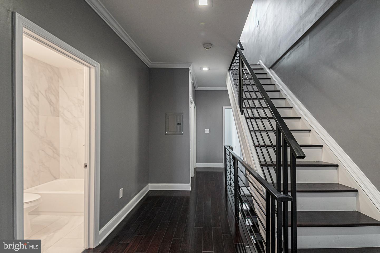 POINT BREEZE - Residential Lease