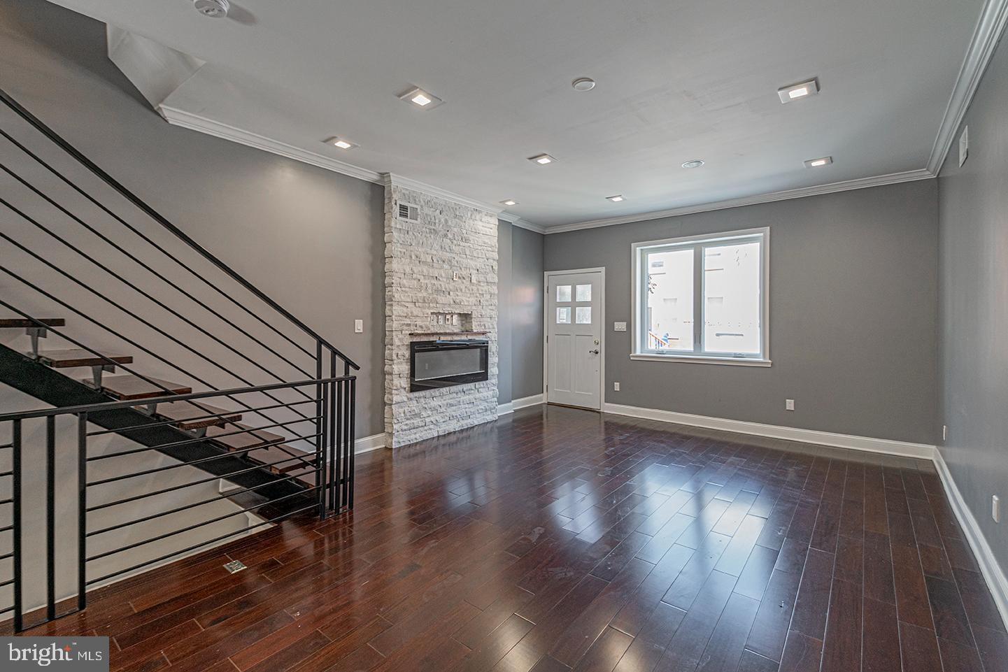 POINT BREEZE - Residential Lease