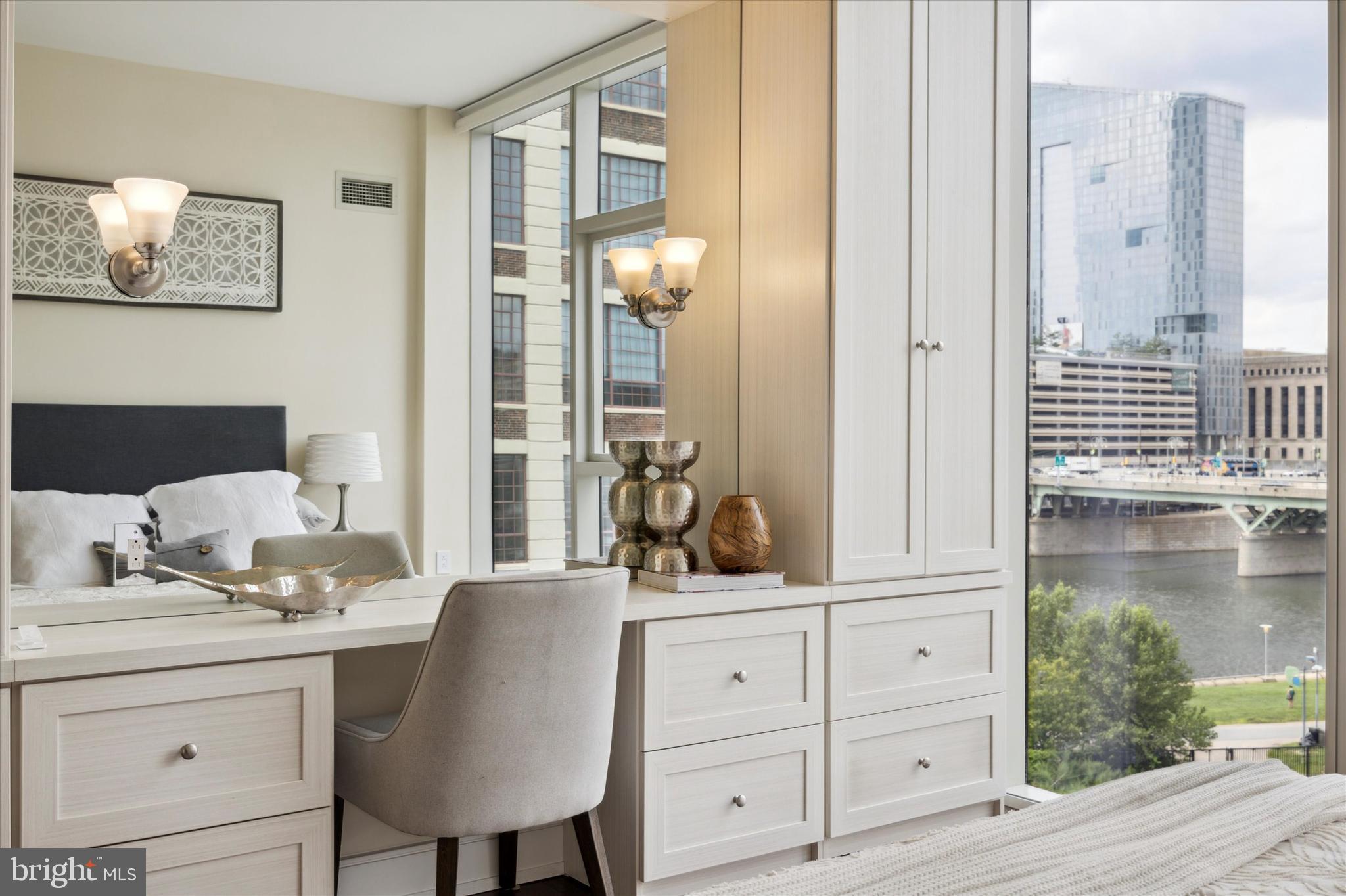 FITLER SQUARE - Residential