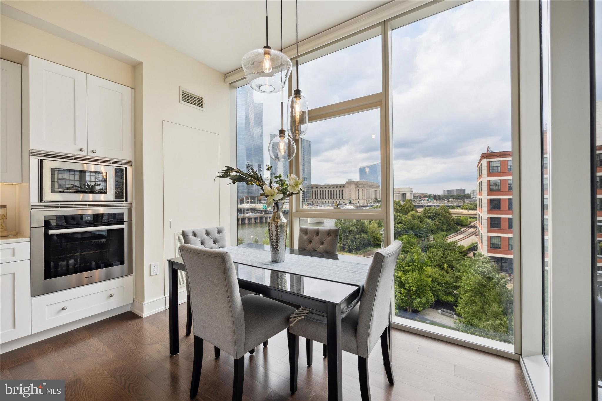 FITLER SQUARE - Residential