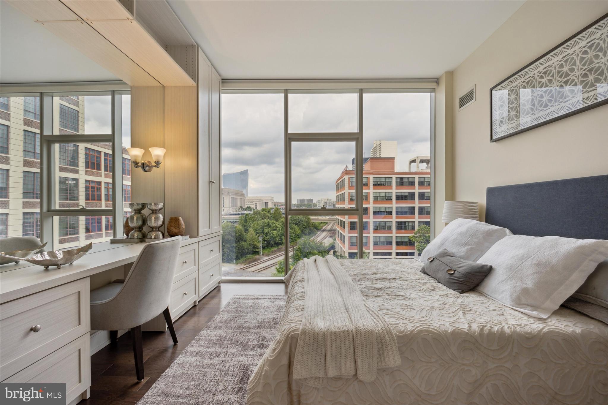 FITLER SQUARE - Residential