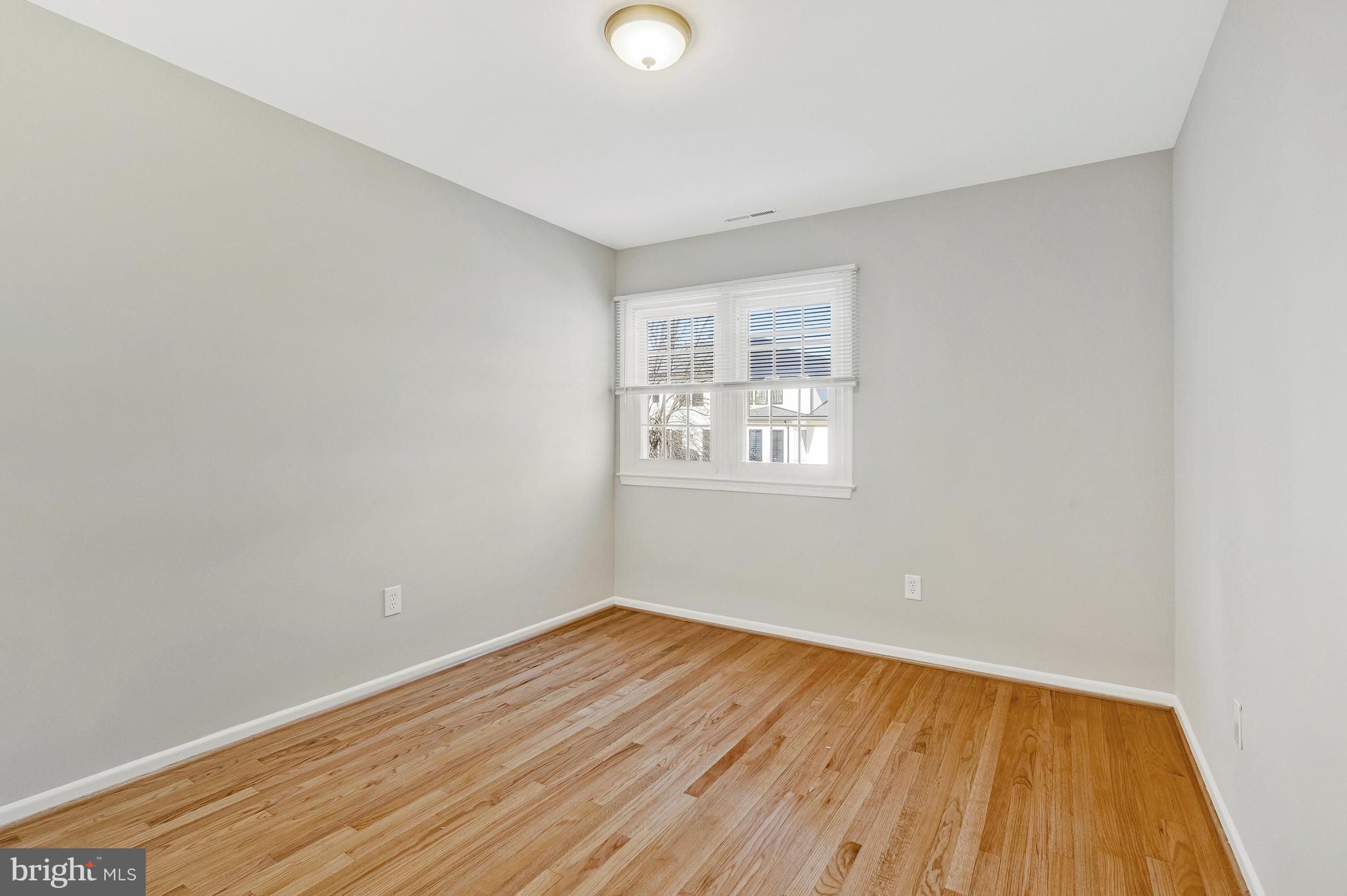 TANGLEWOOD - Residential