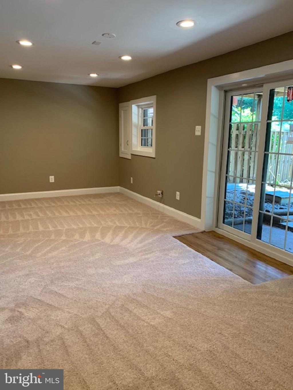 COUNTRYSIDE - Residential Lease