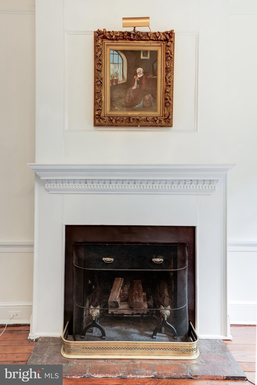 OLD TOWN ALEXANDRIA - Residential