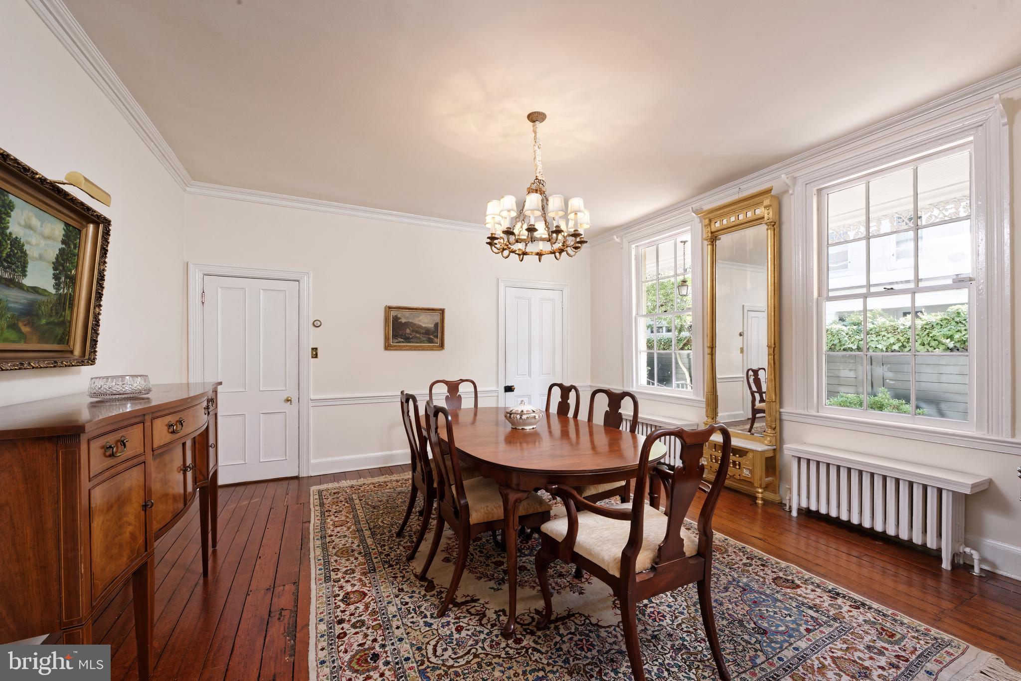 OLD TOWN ALEXANDRIA - Residential