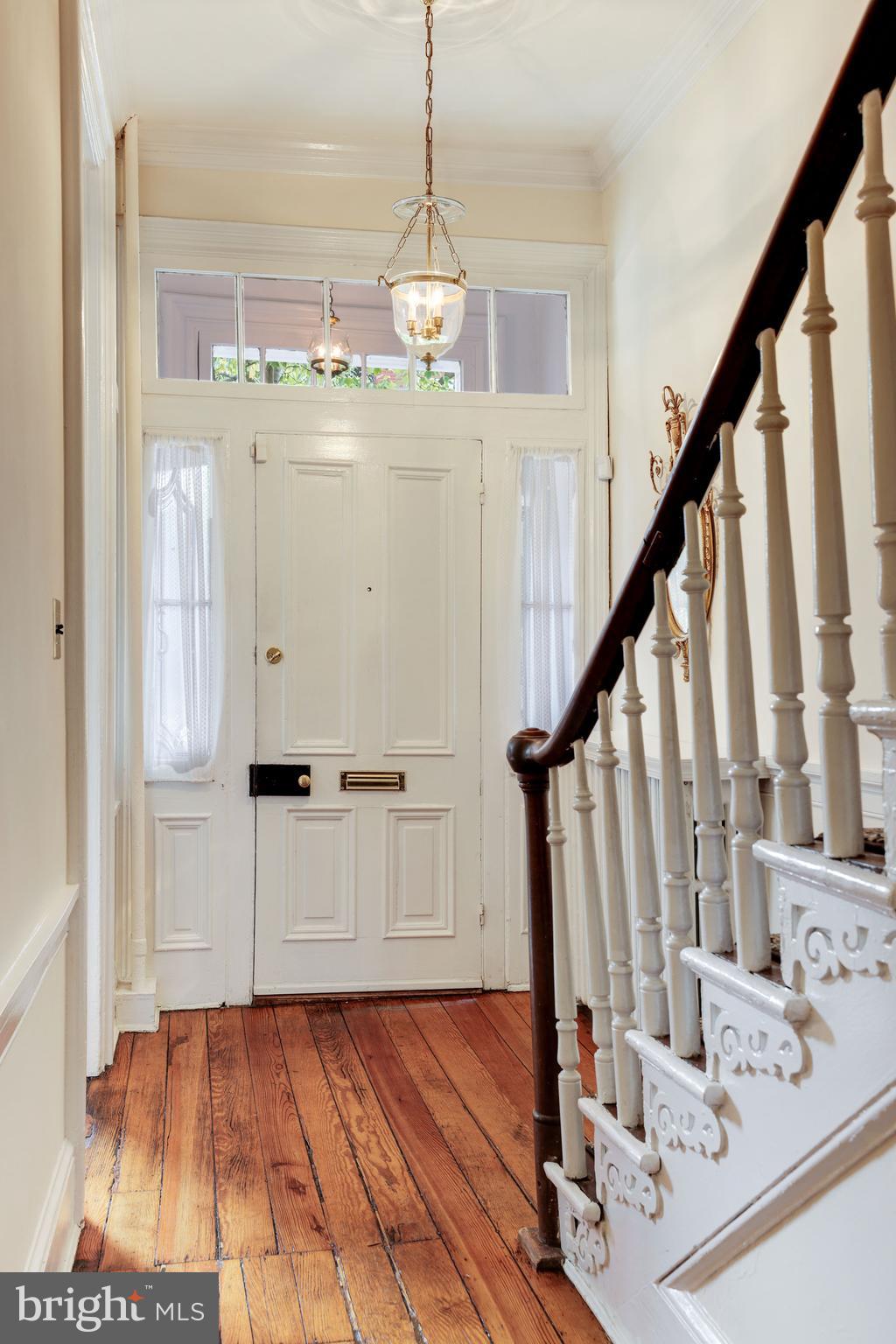 OLD TOWN ALEXANDRIA - Residential