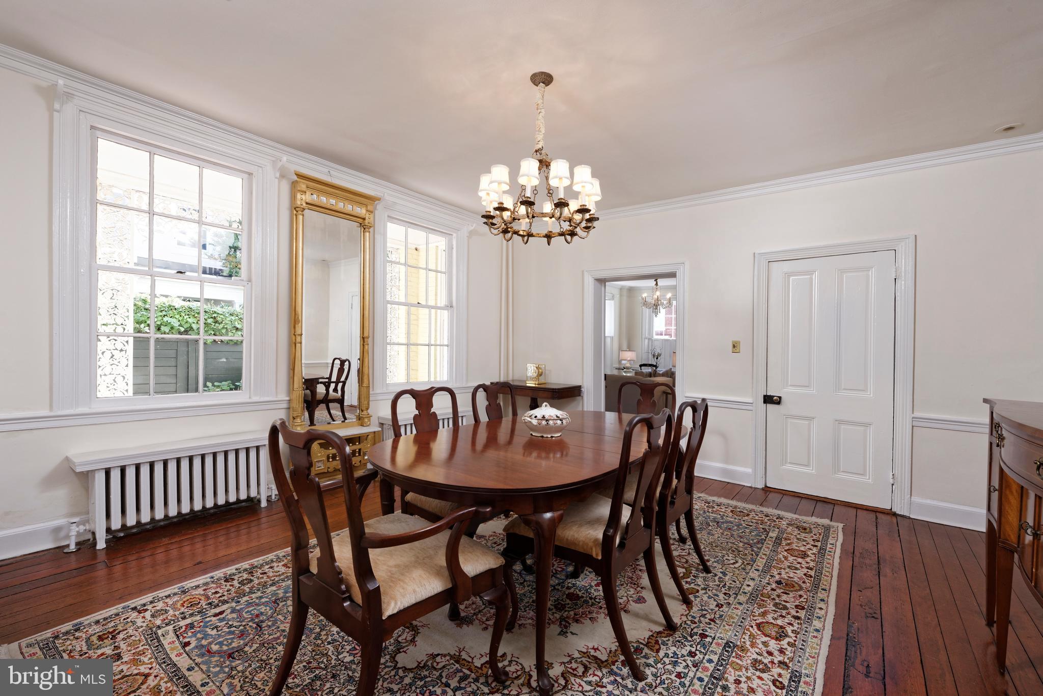 OLD TOWN ALEXANDRIA - Residential