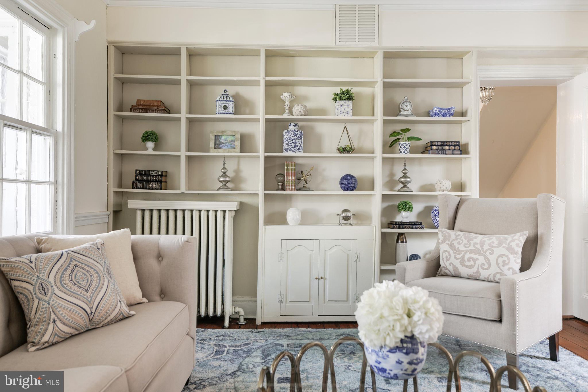 OLD TOWN ALEXANDRIA - Residential