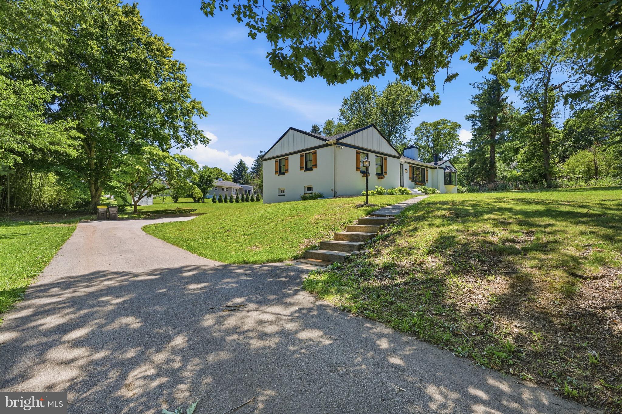 239 SWEDELAND ROAD