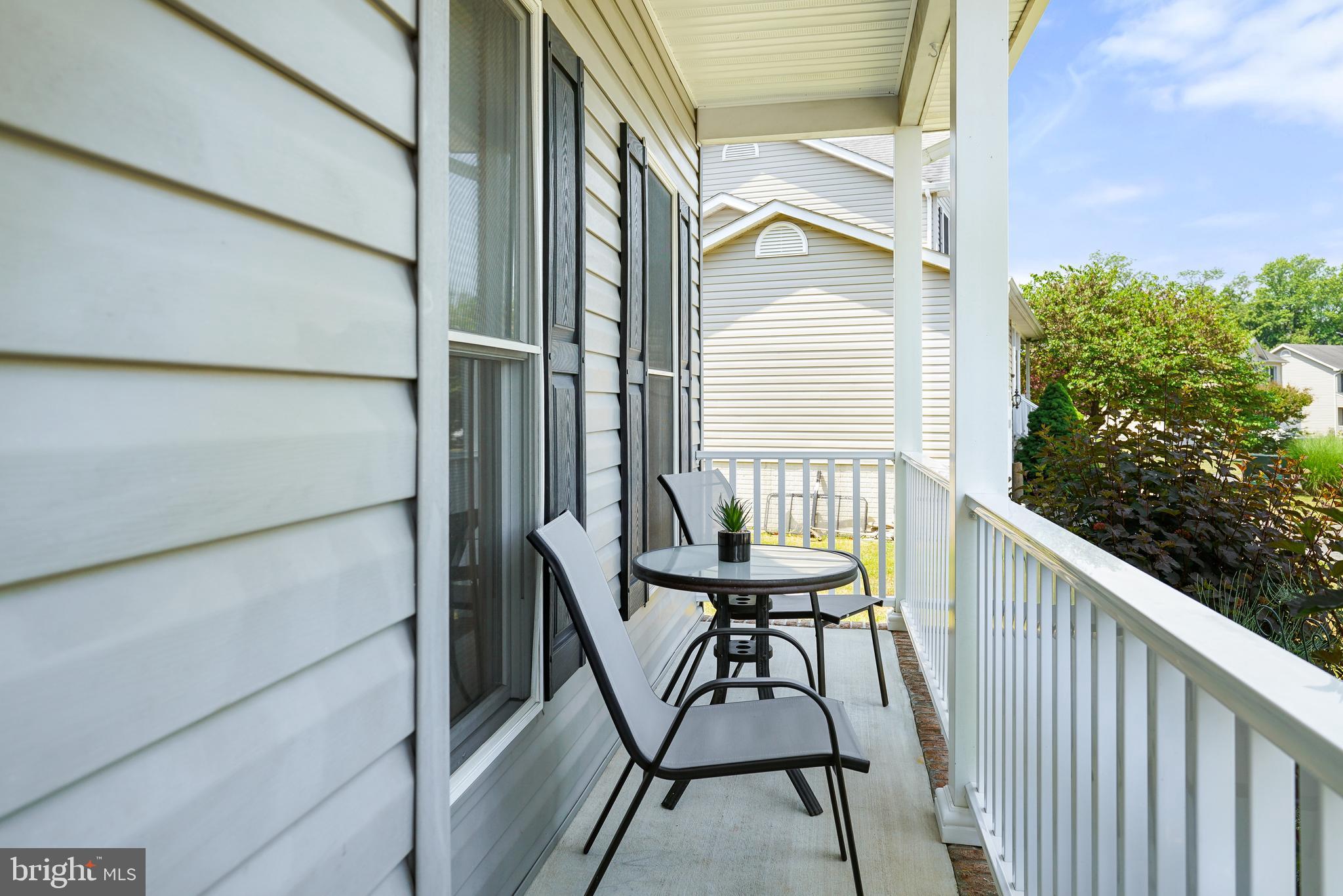 KENSINGTON COURTS - Residential