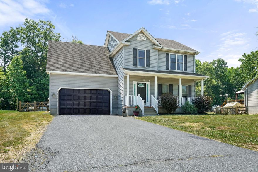 This home has only had 1 owner. Pride of ownership shows. This 4 bedroom 2 1/2 bath is ready for you. Hardwood floors in formal living and dining rooms. Nice family room leading outside to your deck and pool. Large primary bedroom and bath. Make your appointments today! Bo Manor school district. Gas range, hot water and dryer.