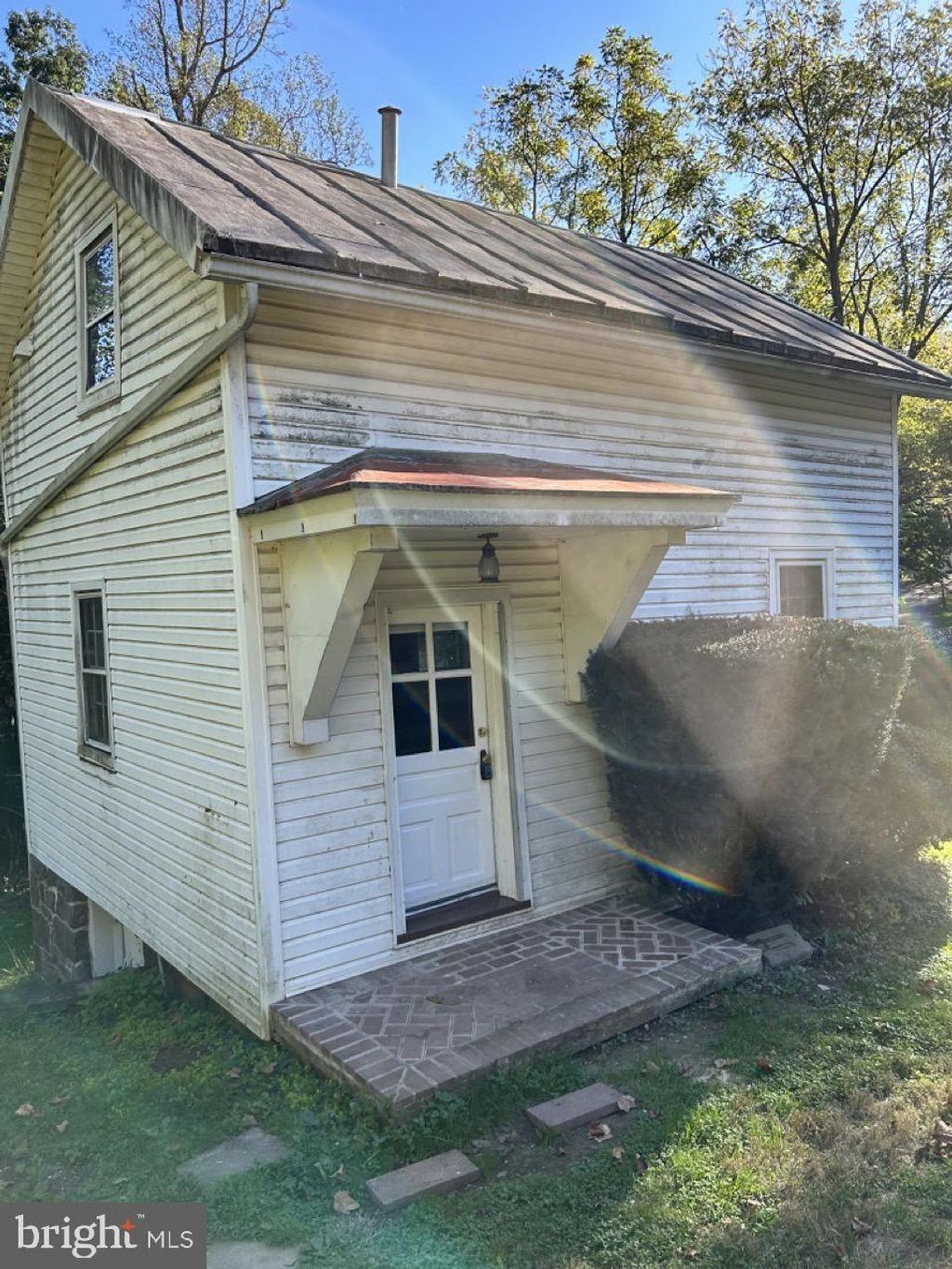 Photo of 568 Nauvoo Road #A, LEWISBERRY, PA 17339 (MLS # PAYK2091388)