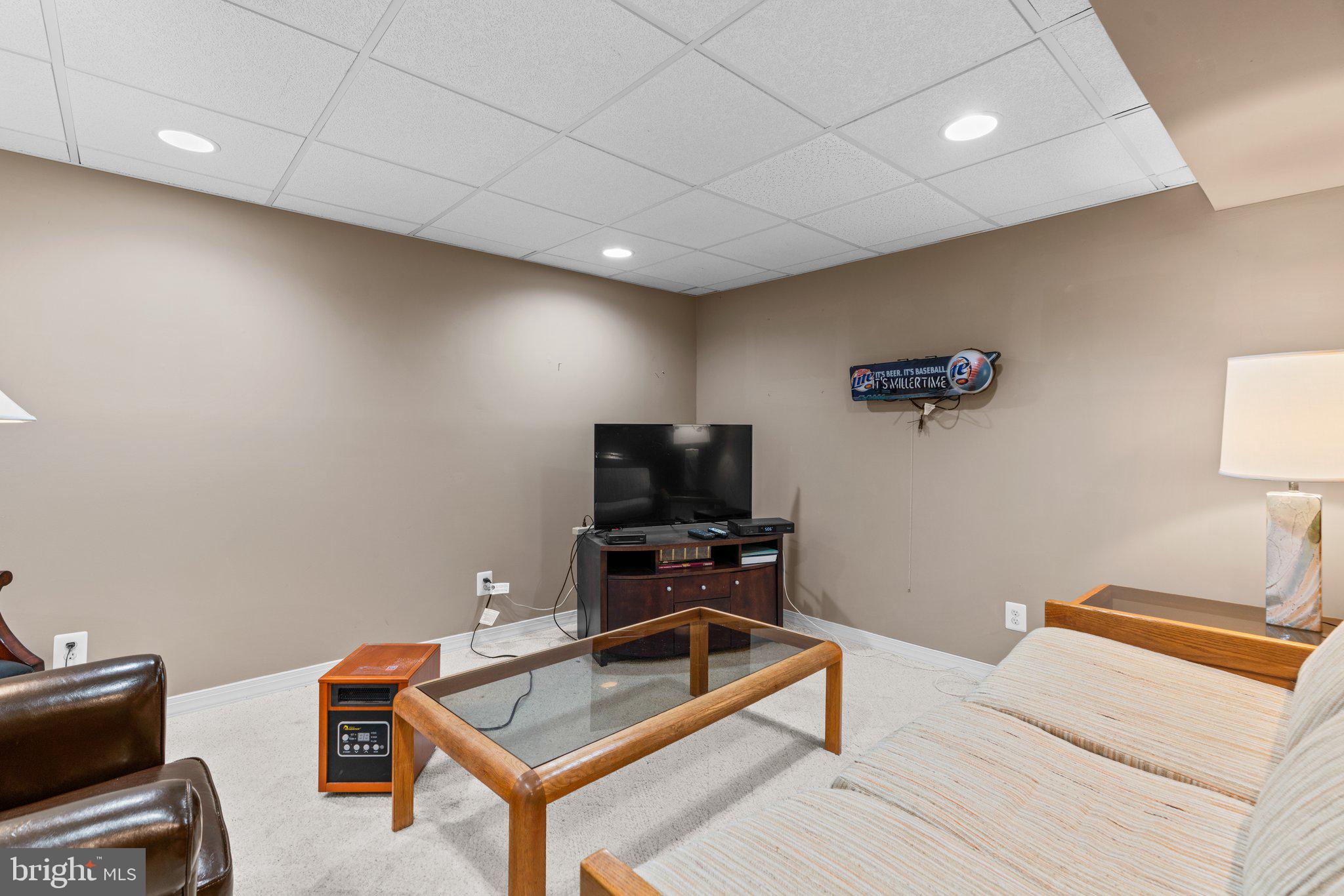 OLNEY OAKS - Residential