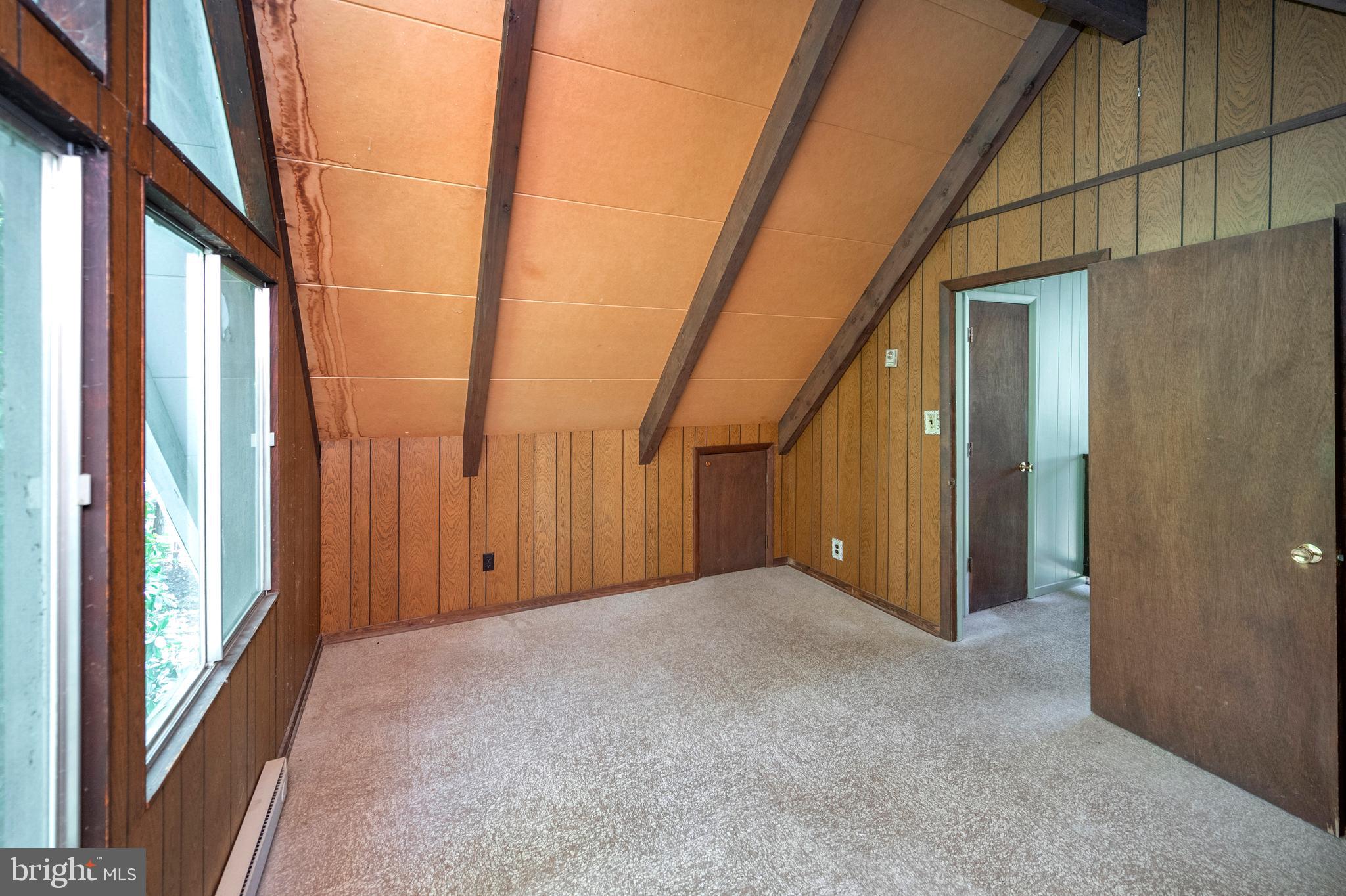 LAKE OF THE WOODS - Residential