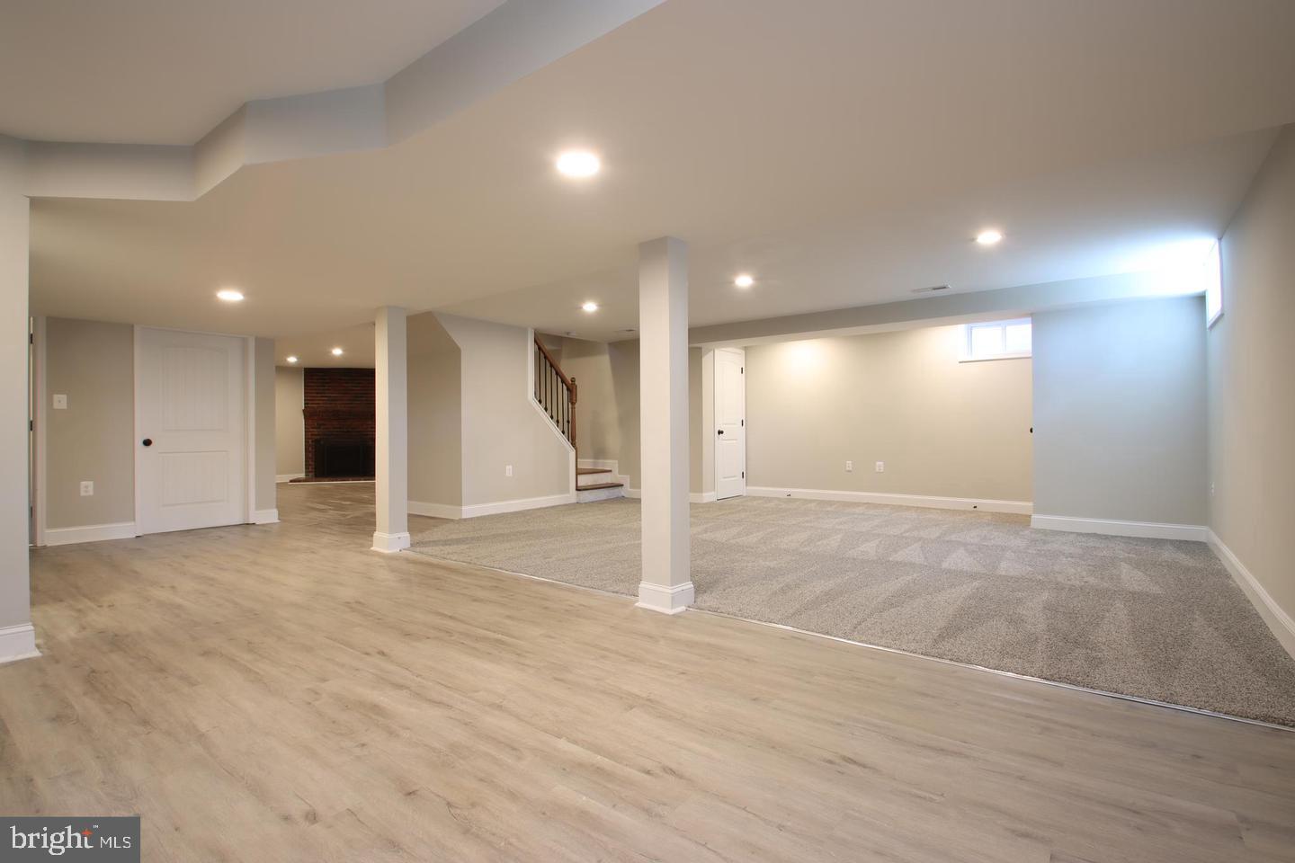 DULANEY HILLS - Residential