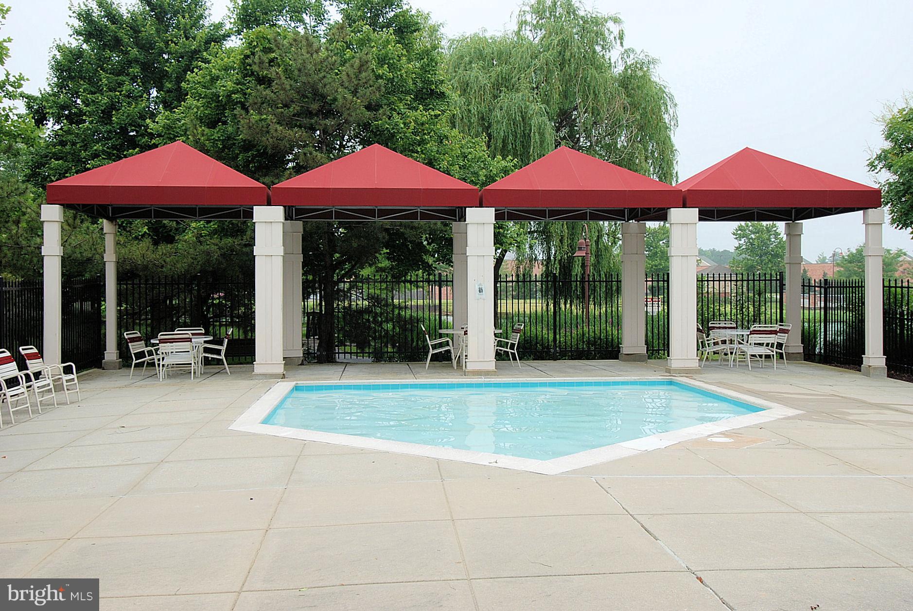 PINEY ORCHARD - Residential