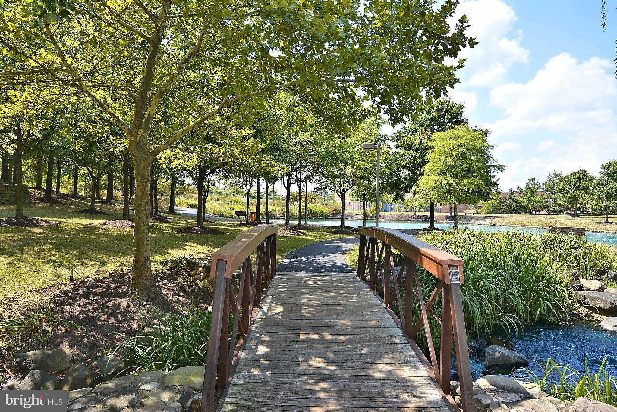 PINEY ORCHARD - Residential