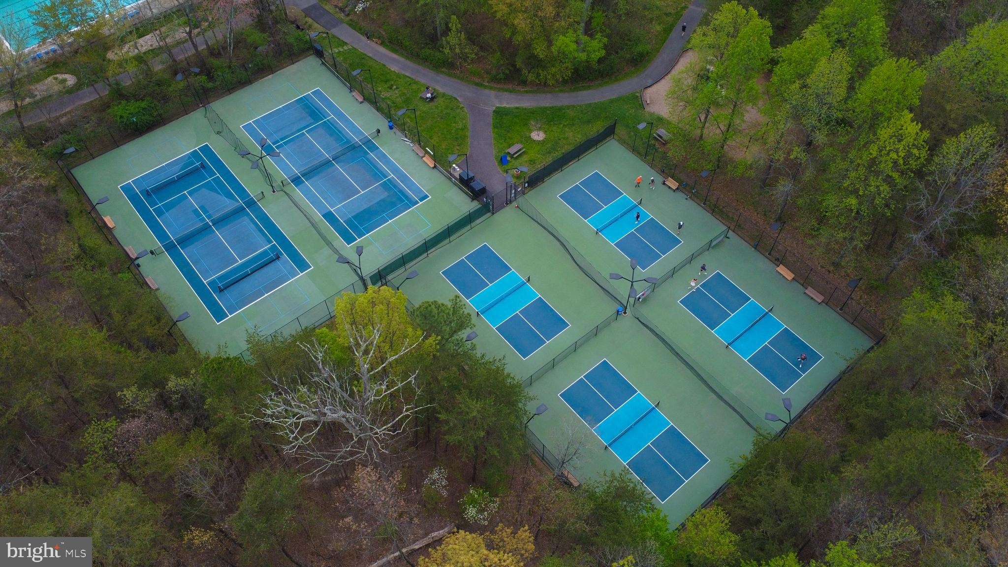 BIRCHFIELD WOODS - Residential