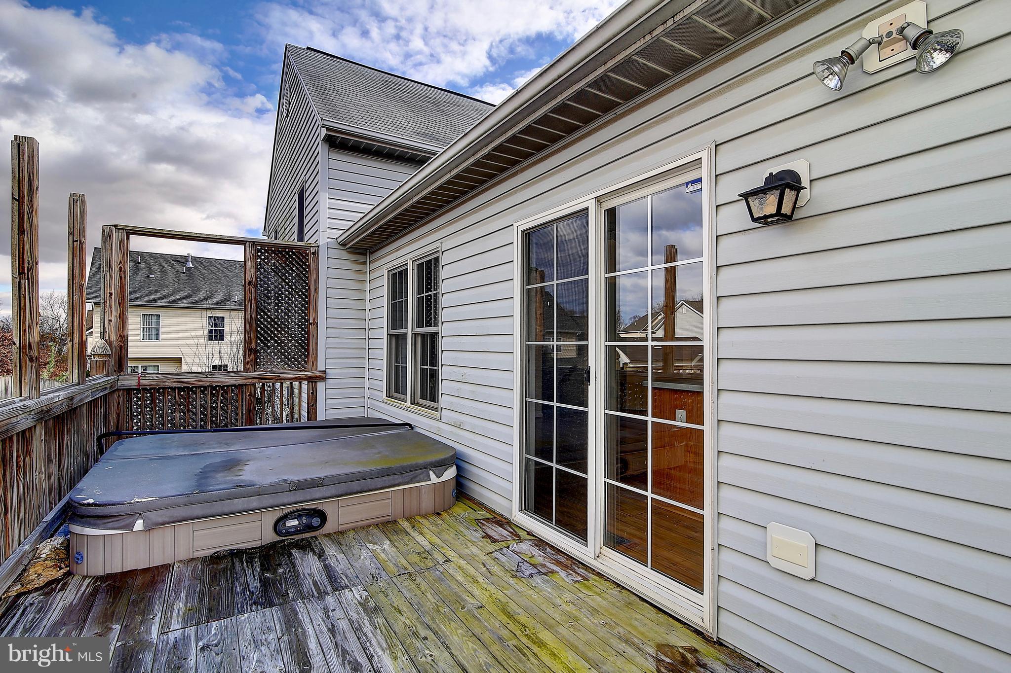 CANAL RUN - Residential