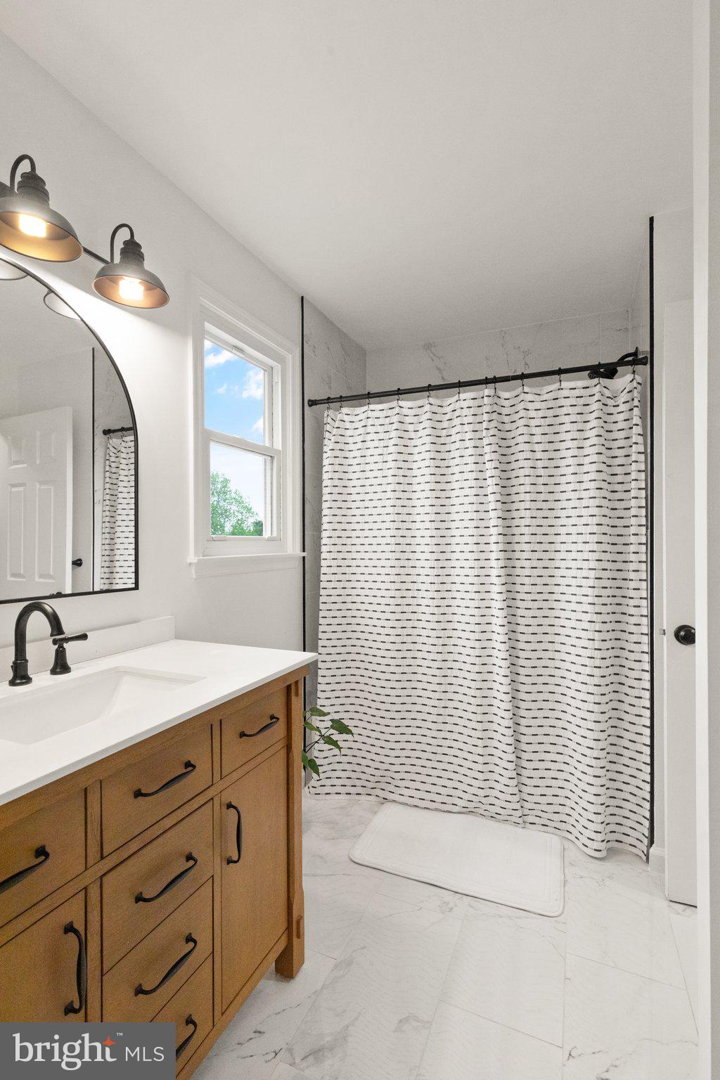 STONE HOUSE VILLAGE - Residential