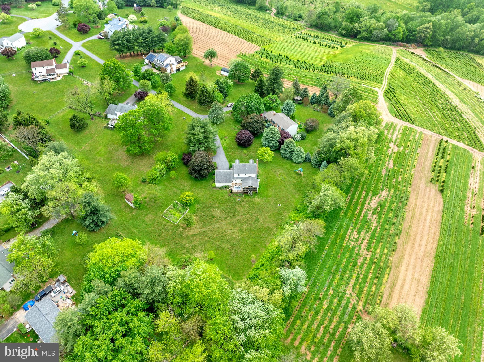 STONE HOUSE VILLAGE - Residential