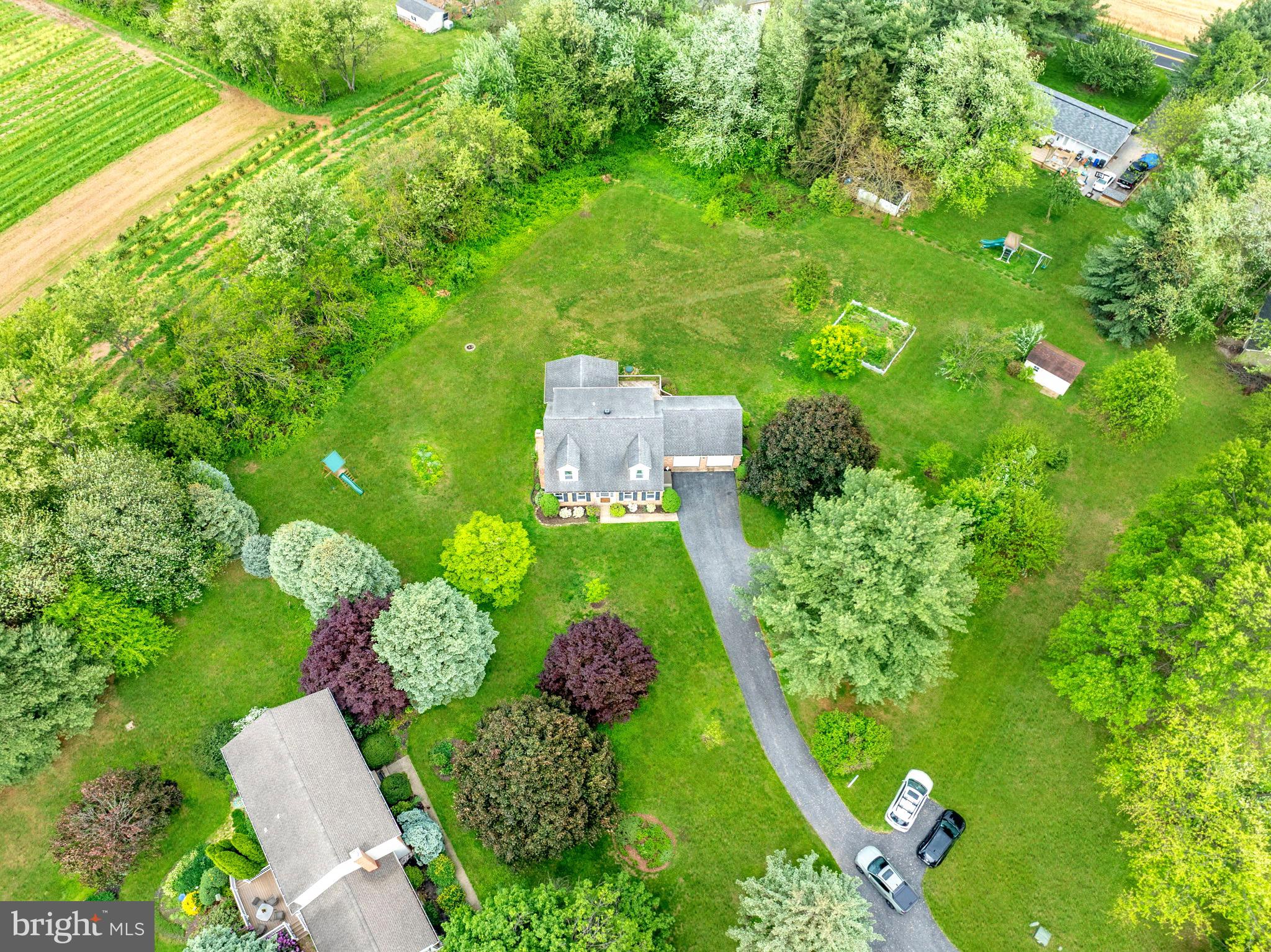 STONE HOUSE VILLAGE - Residential