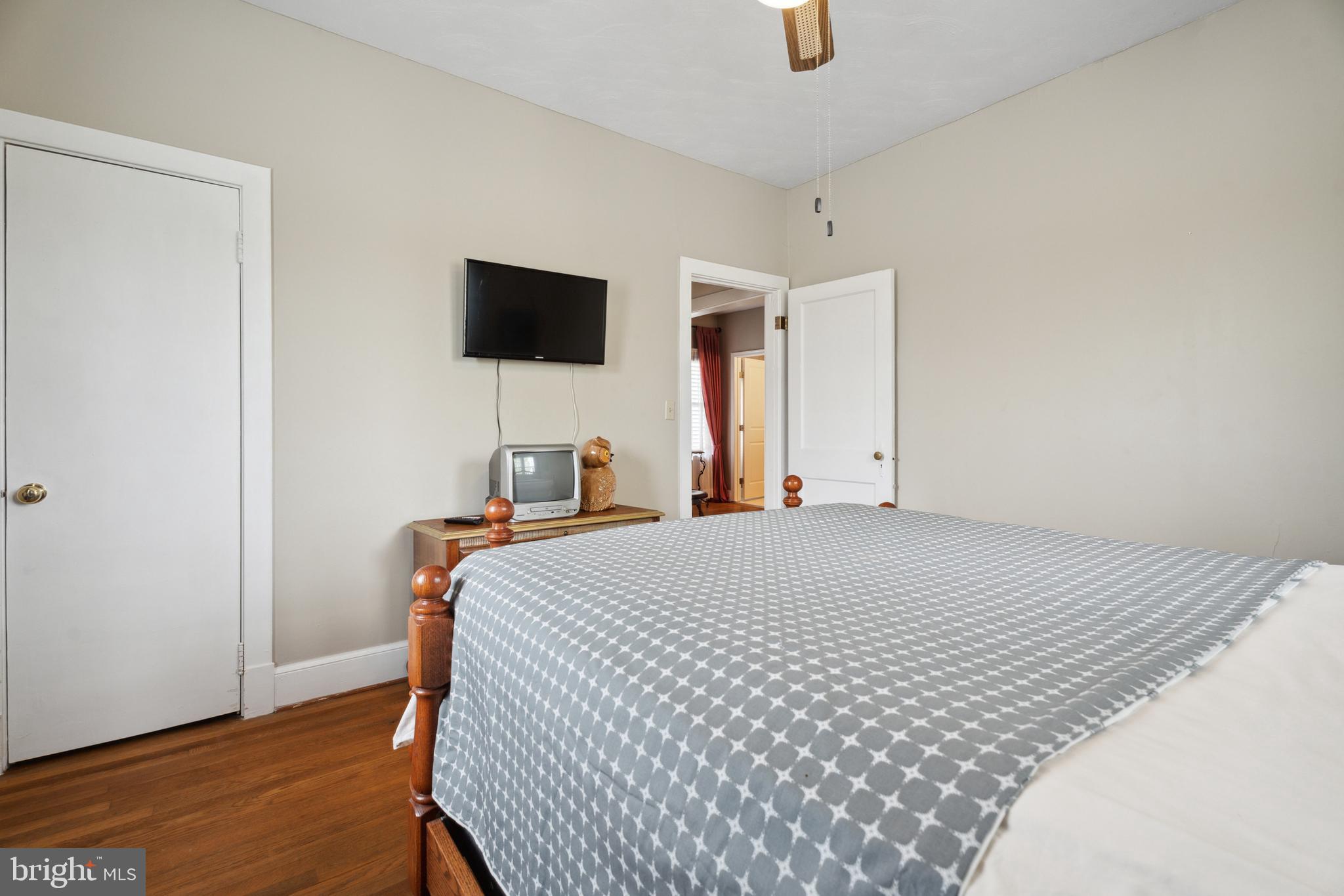 ORANGE - Residential