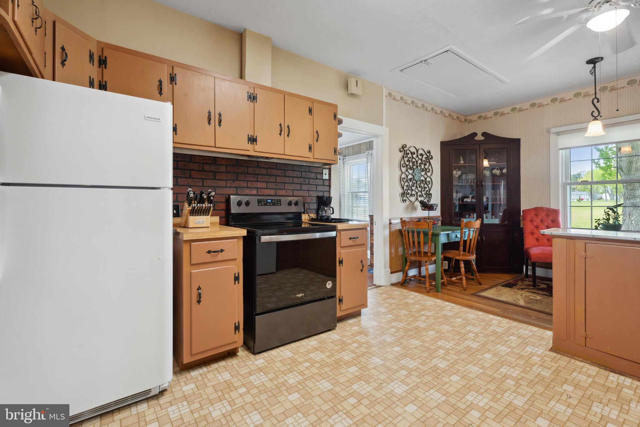 ORANGE - Residential